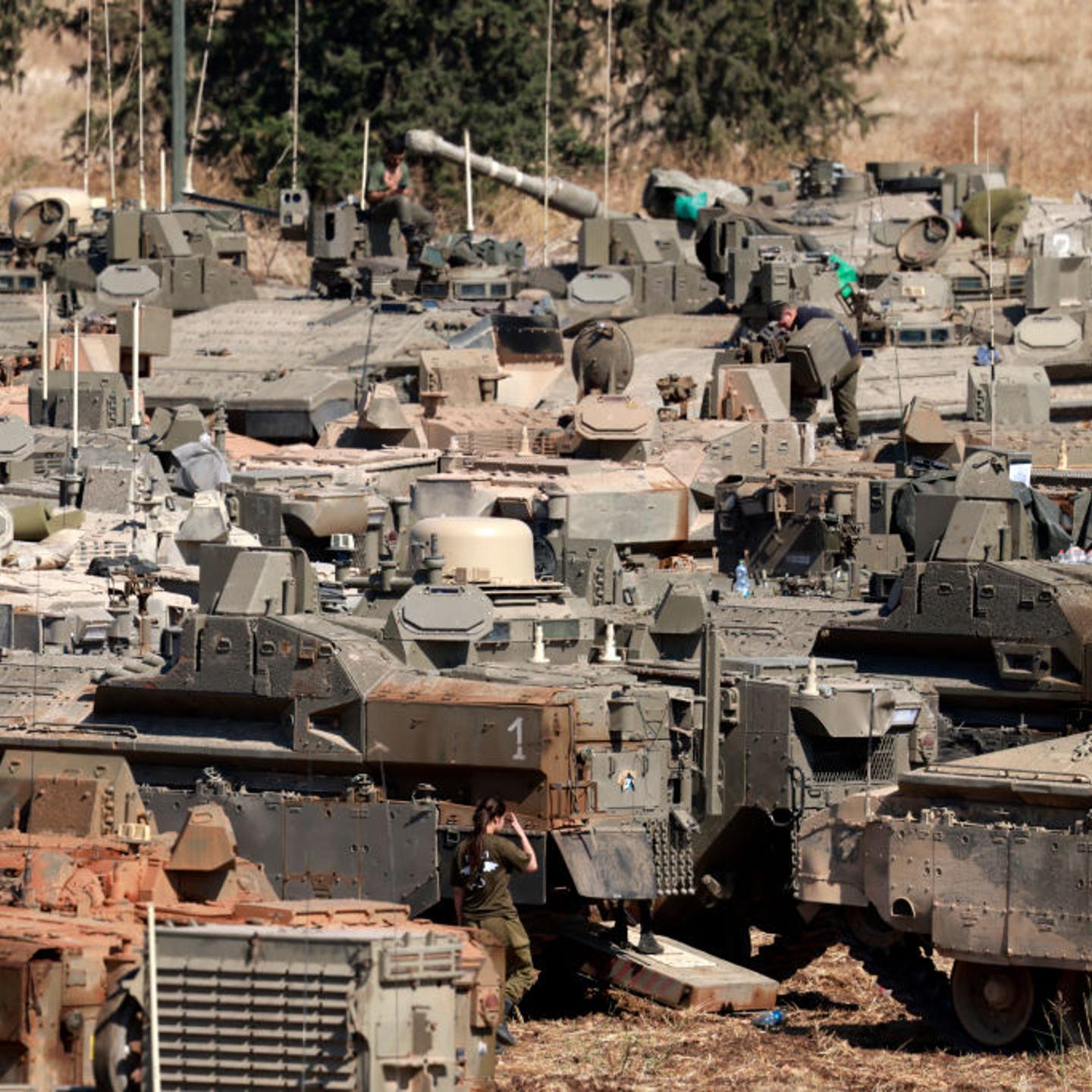Israel Lebanon tanks border