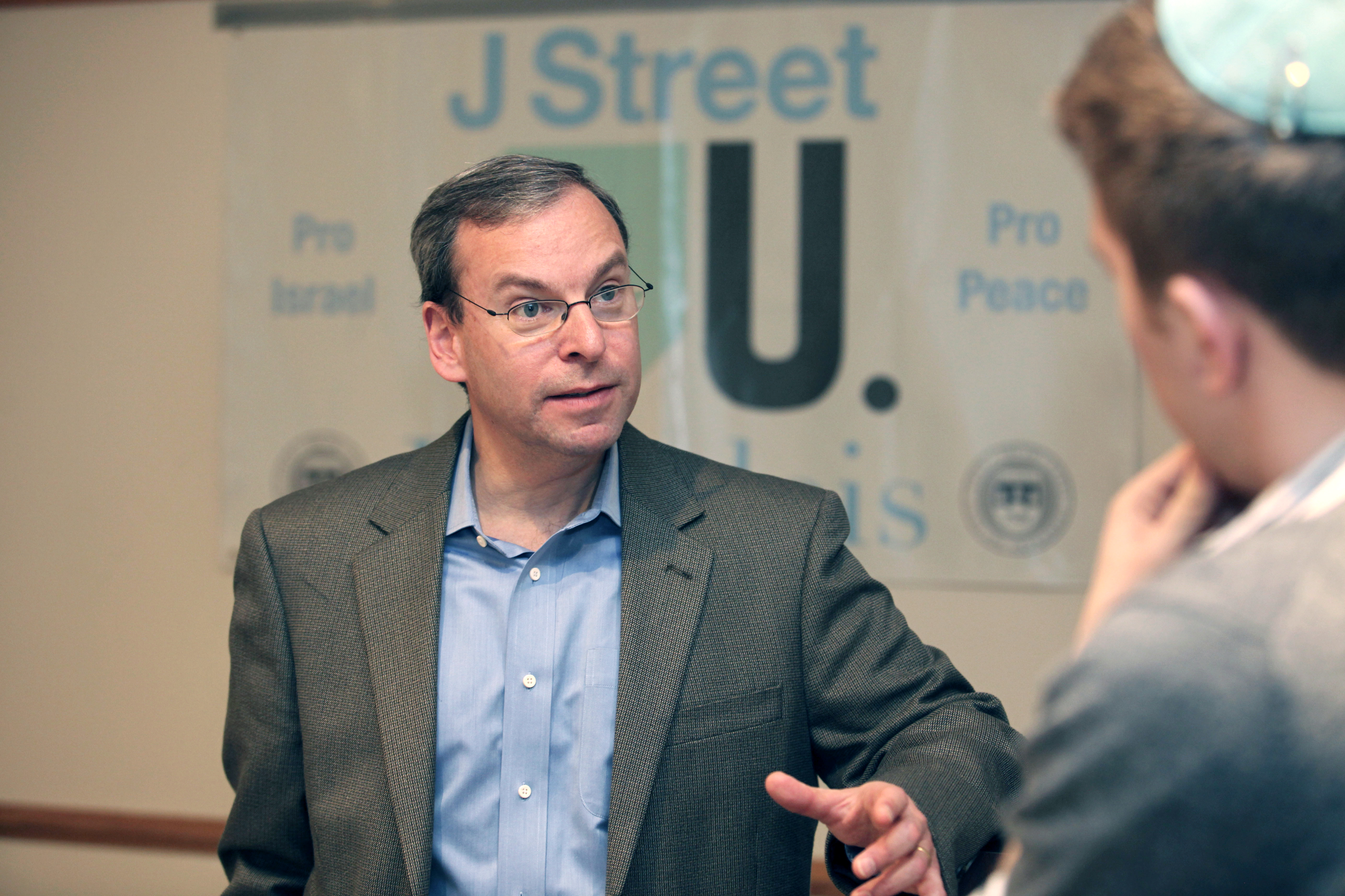 J Street founder and executive director Jeremy Ben-Ami speaks to Brandeis University students on Feb. 25, 2010.