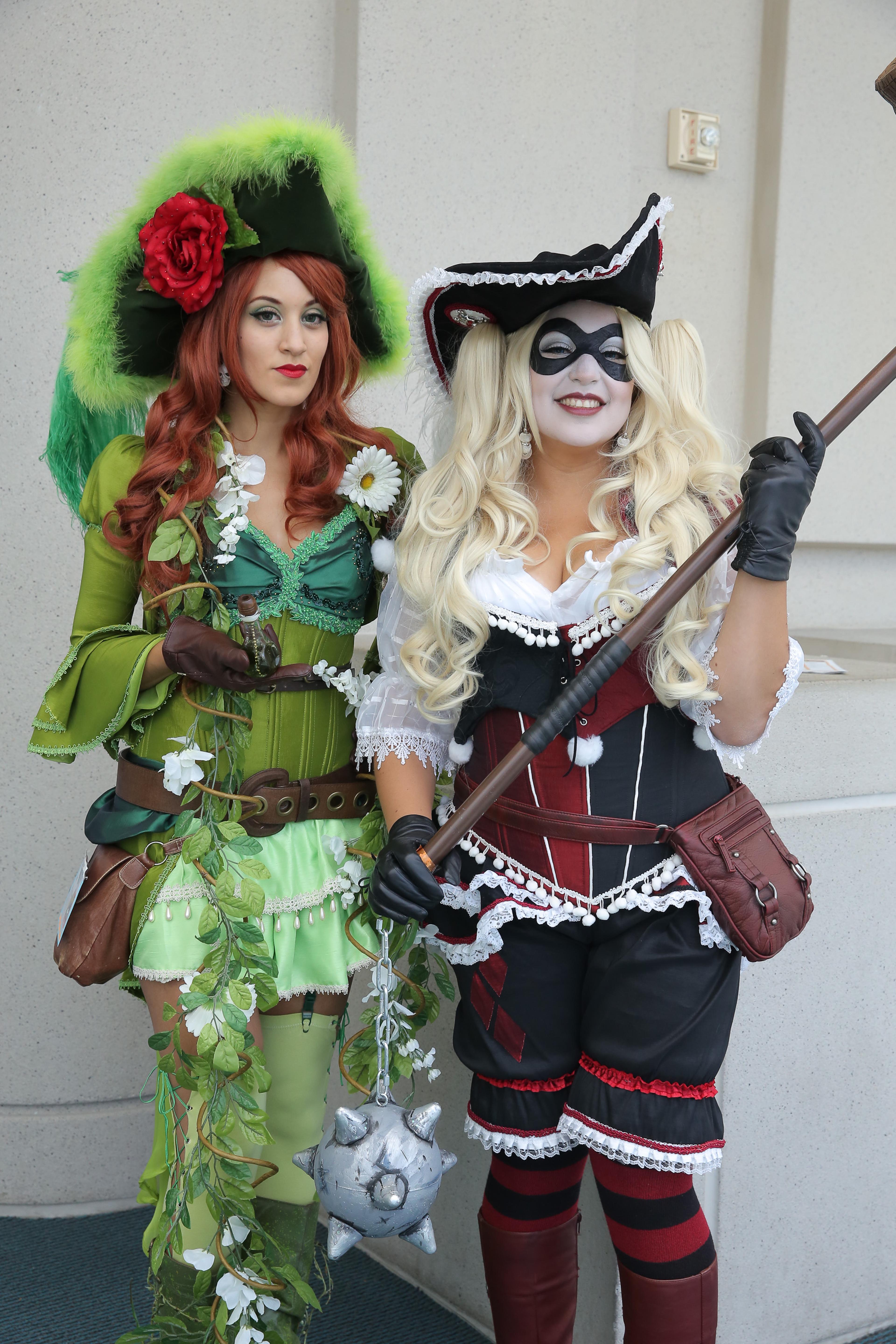 General Atmosphere - Day 3 - Comic-Con International 2014