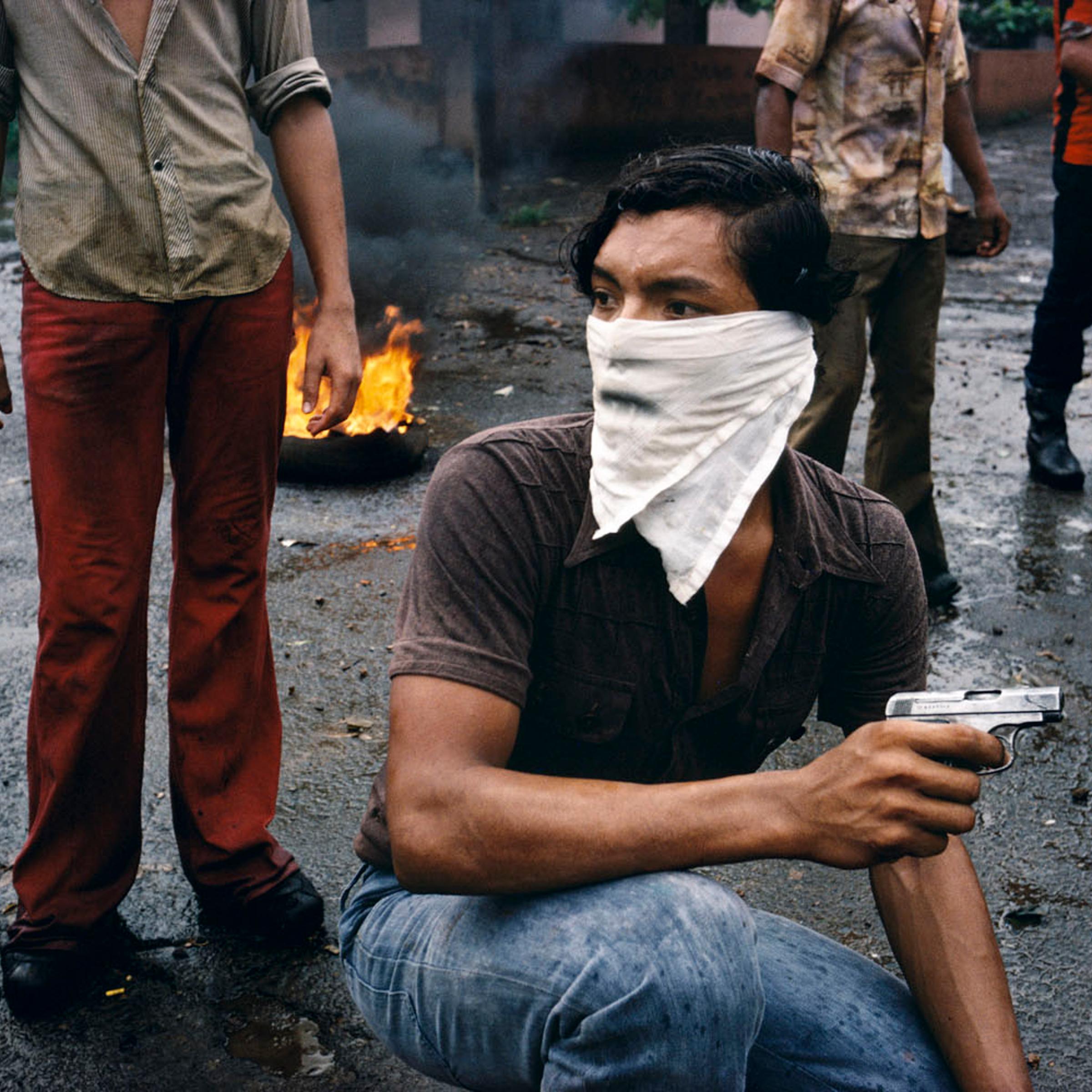 © Susan Meiselas/Magnum Photos NICARAGUA. Managua. 1979. Street fighter.