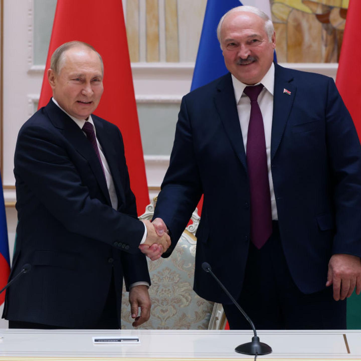 Putin Meets Belarussian Counterpart Lukashenko In Minsk