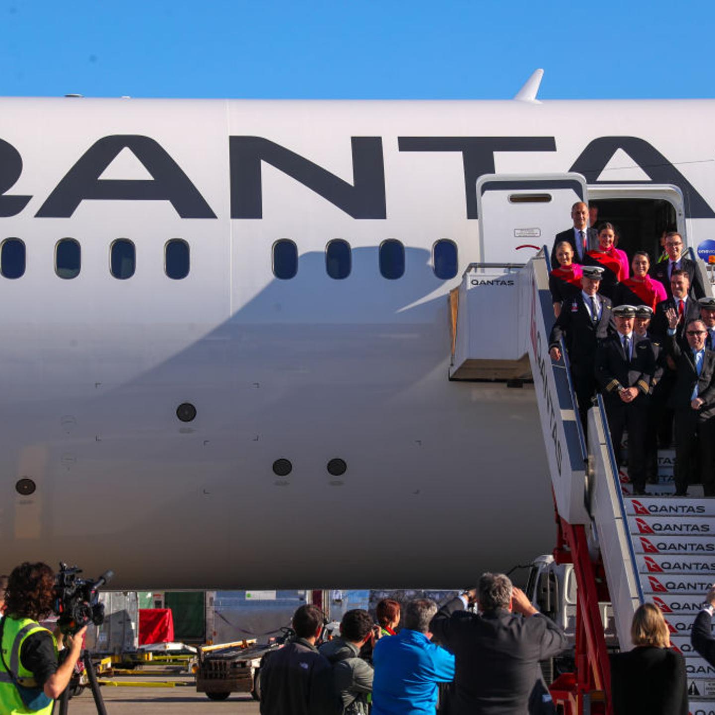 Qantas Set For World First Commercial Airline Non-Stop Flight From New York To Sydney