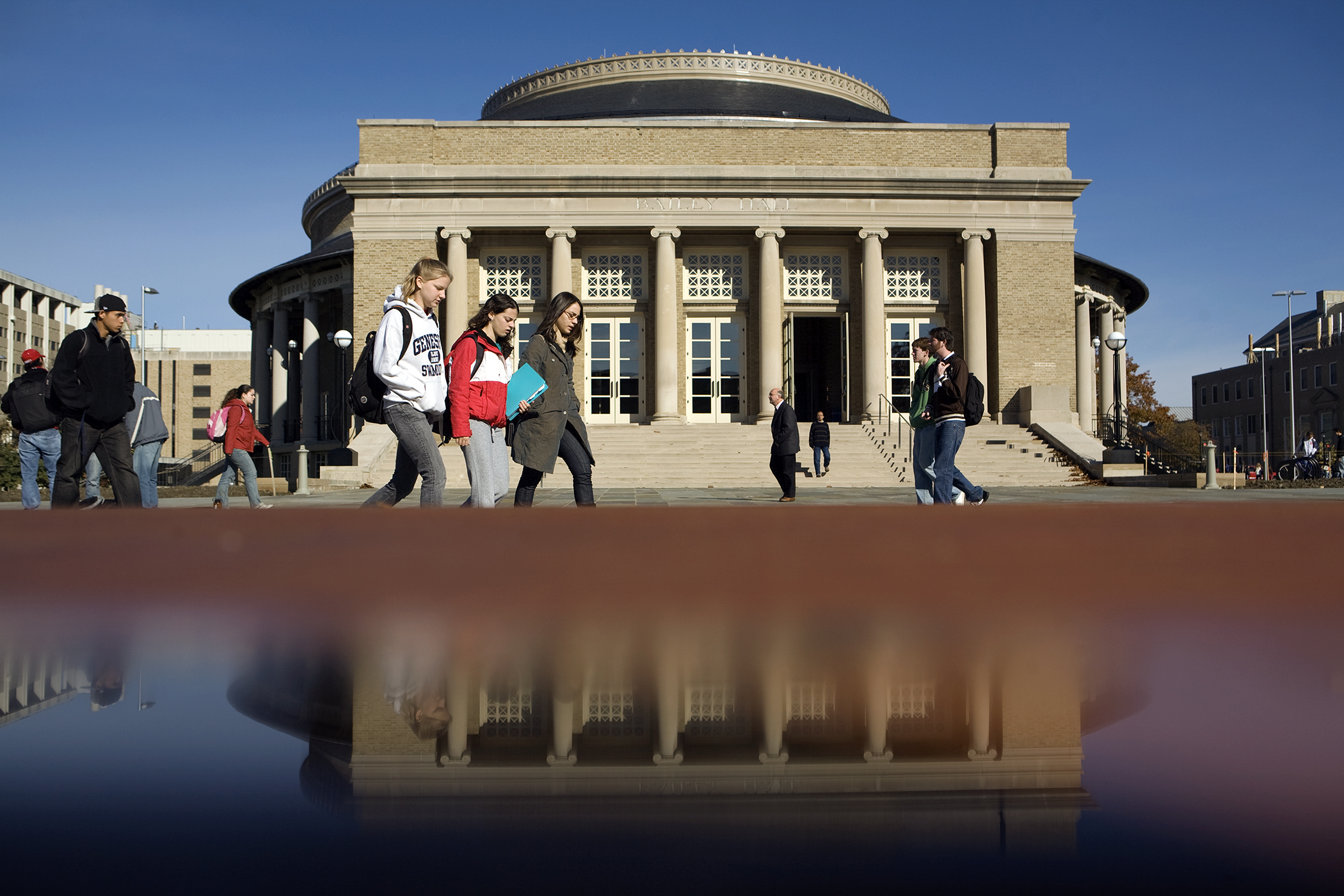160908_COLL_BusSchools_Cornell
