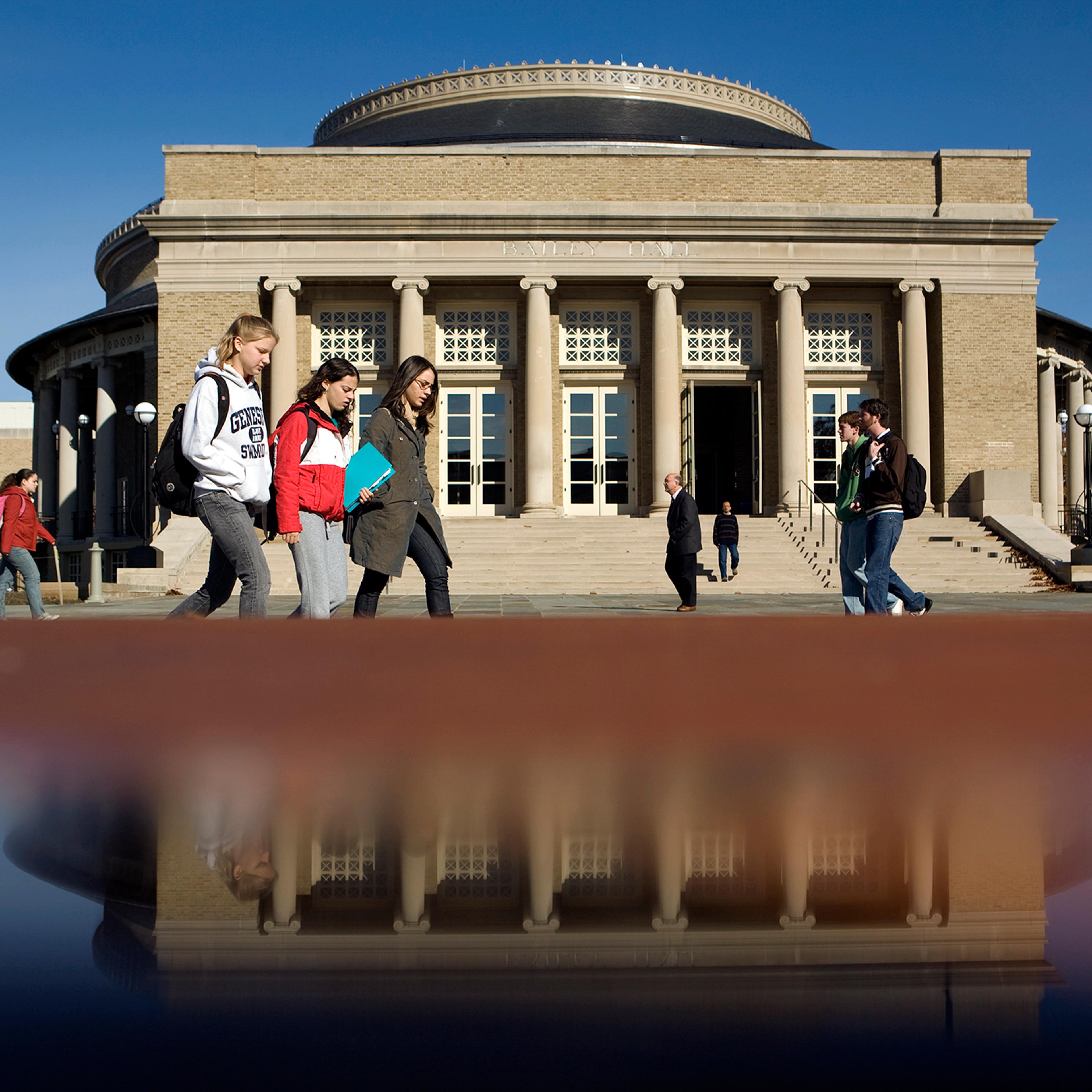 160908_COLL_BusSchools_Cornell
