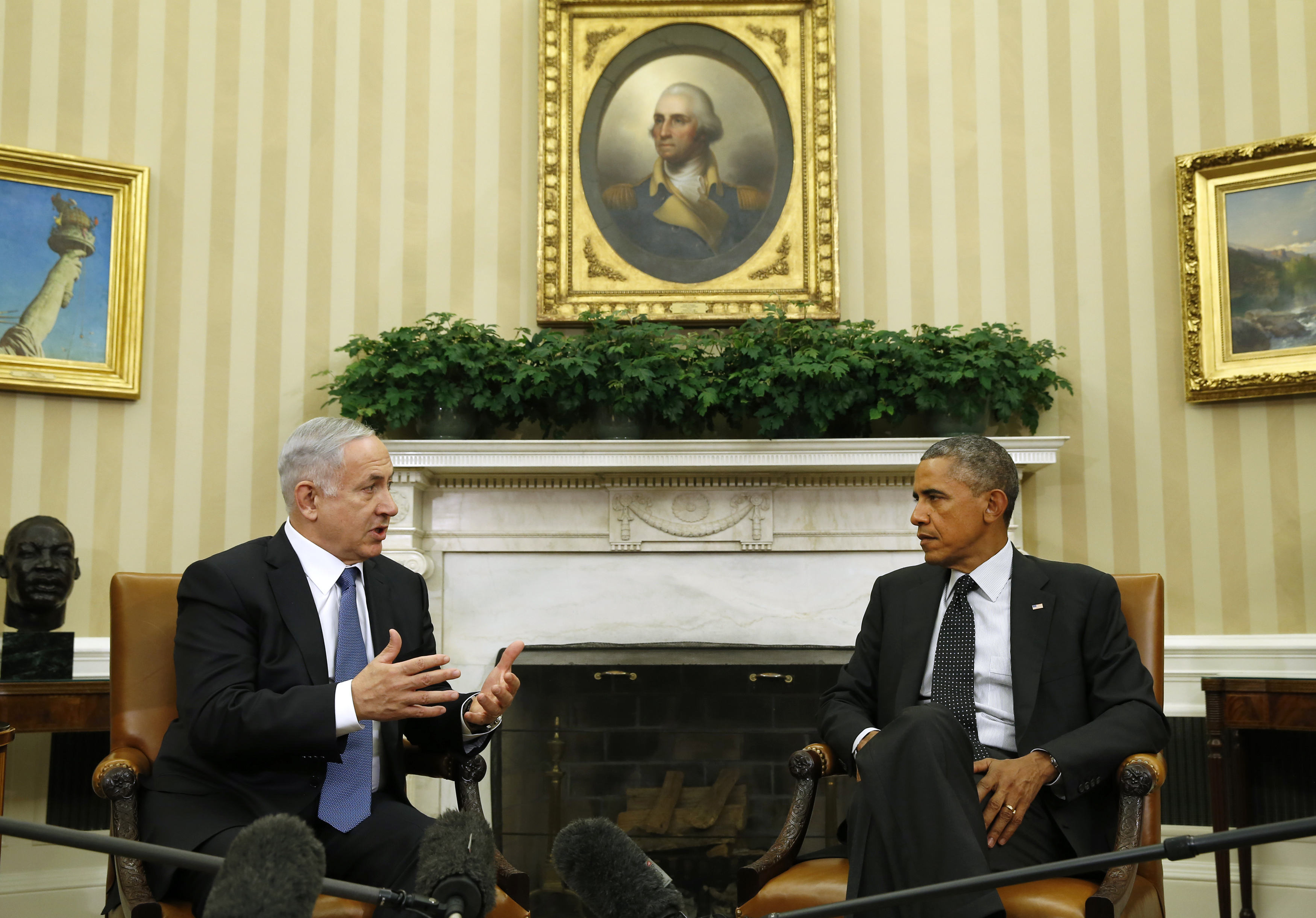President Barack Obama meets with Israel's Prime Minister Benjamin Netanyahu at the White House in Washington on Oct. 1, 2014.