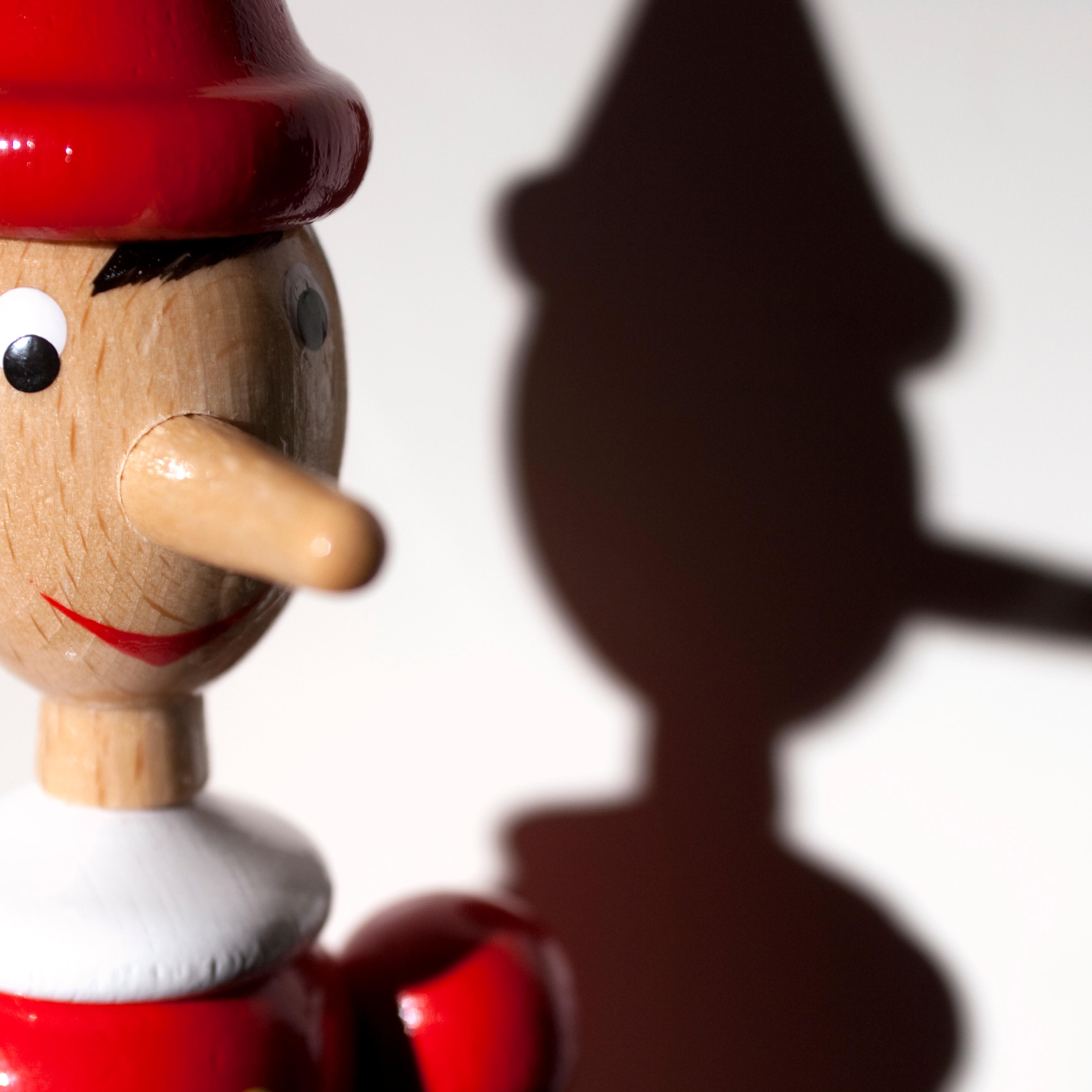 pinocchio-doll-shadow