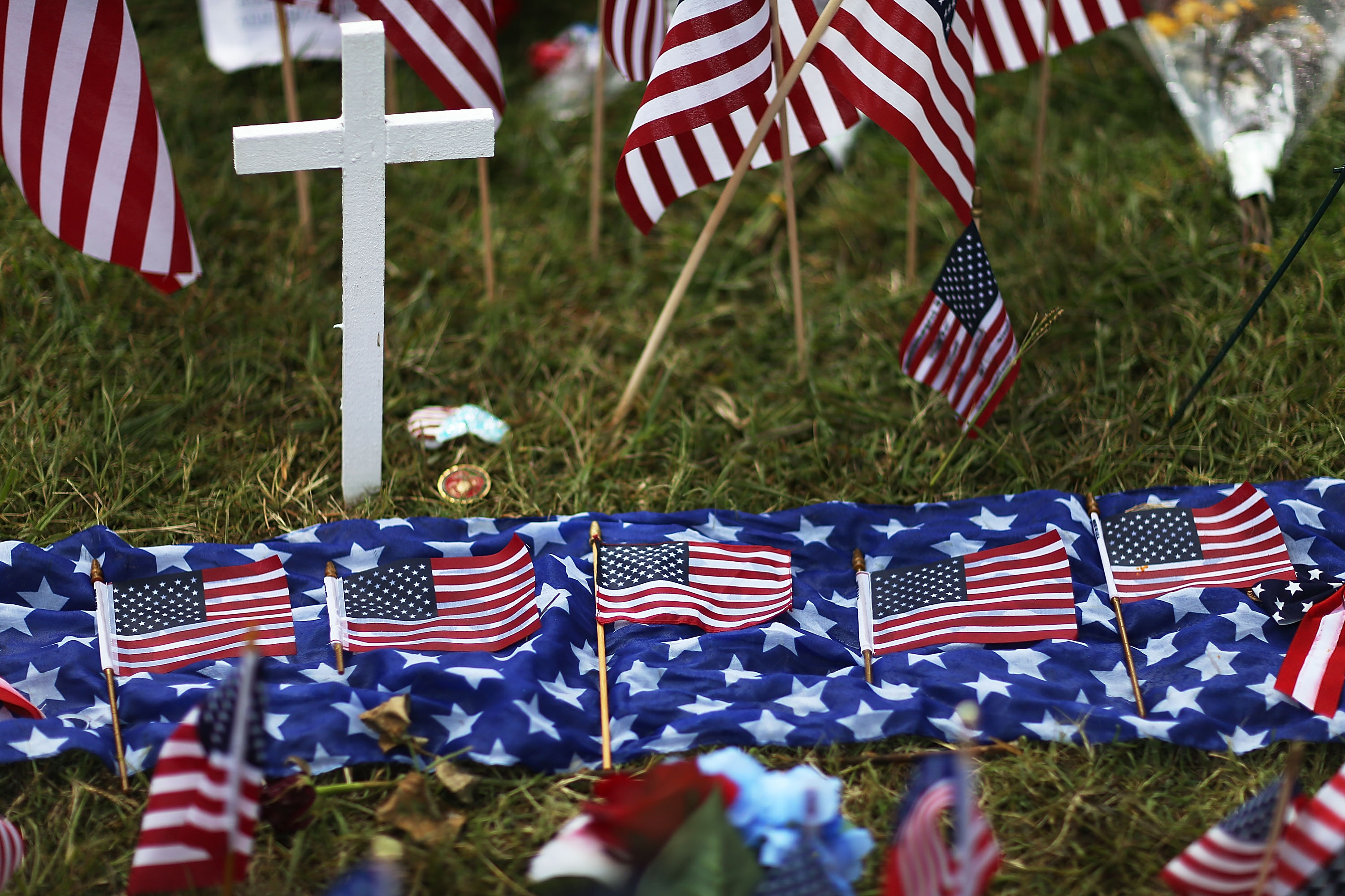 Four Marines and One Sailor Killed In Military Center Shootings In Chattanooga, Tennessee