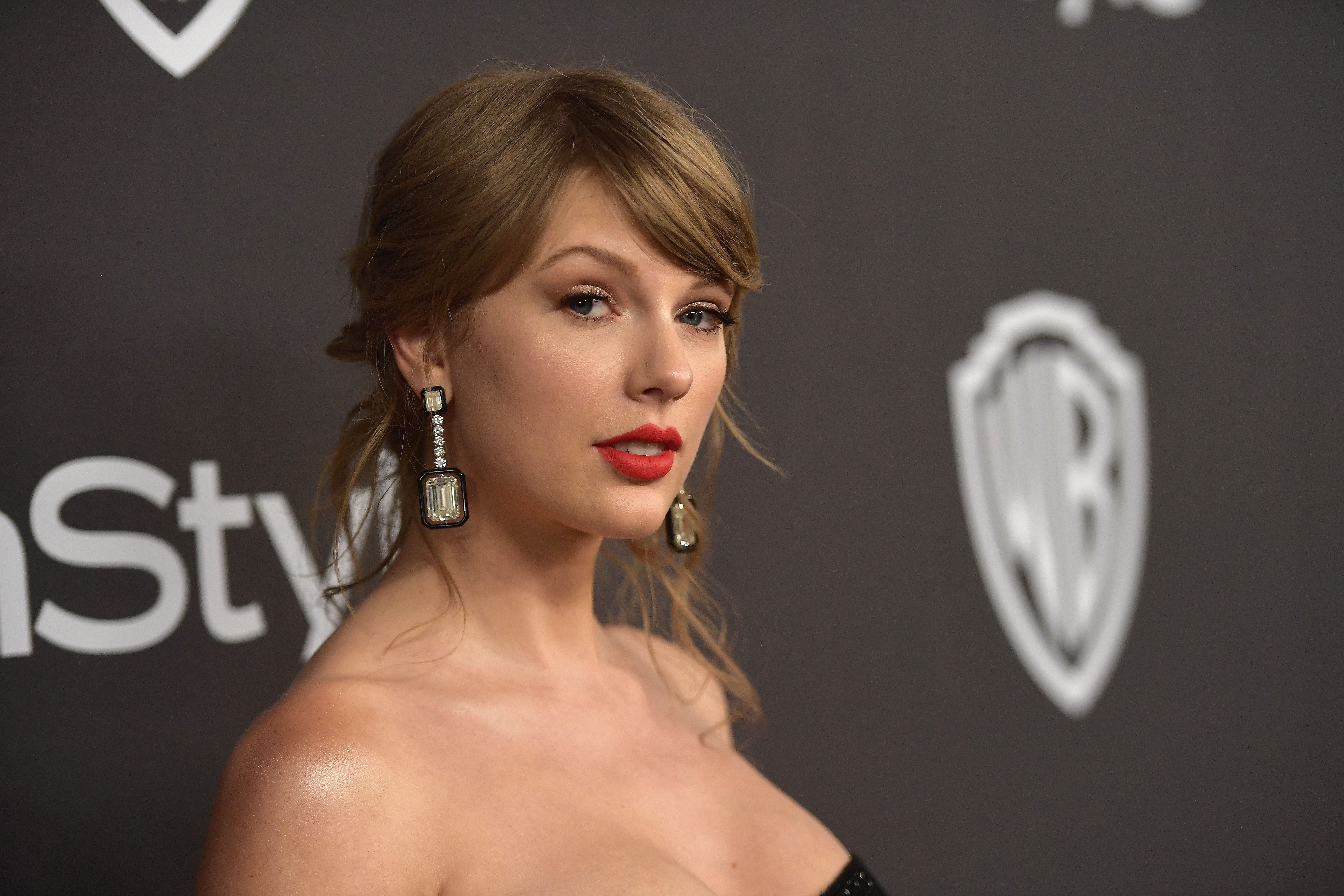 The 2019 InStyle And Warner Bros. 76th Annual Golden Globe Awards Post-Party - Red Carpet