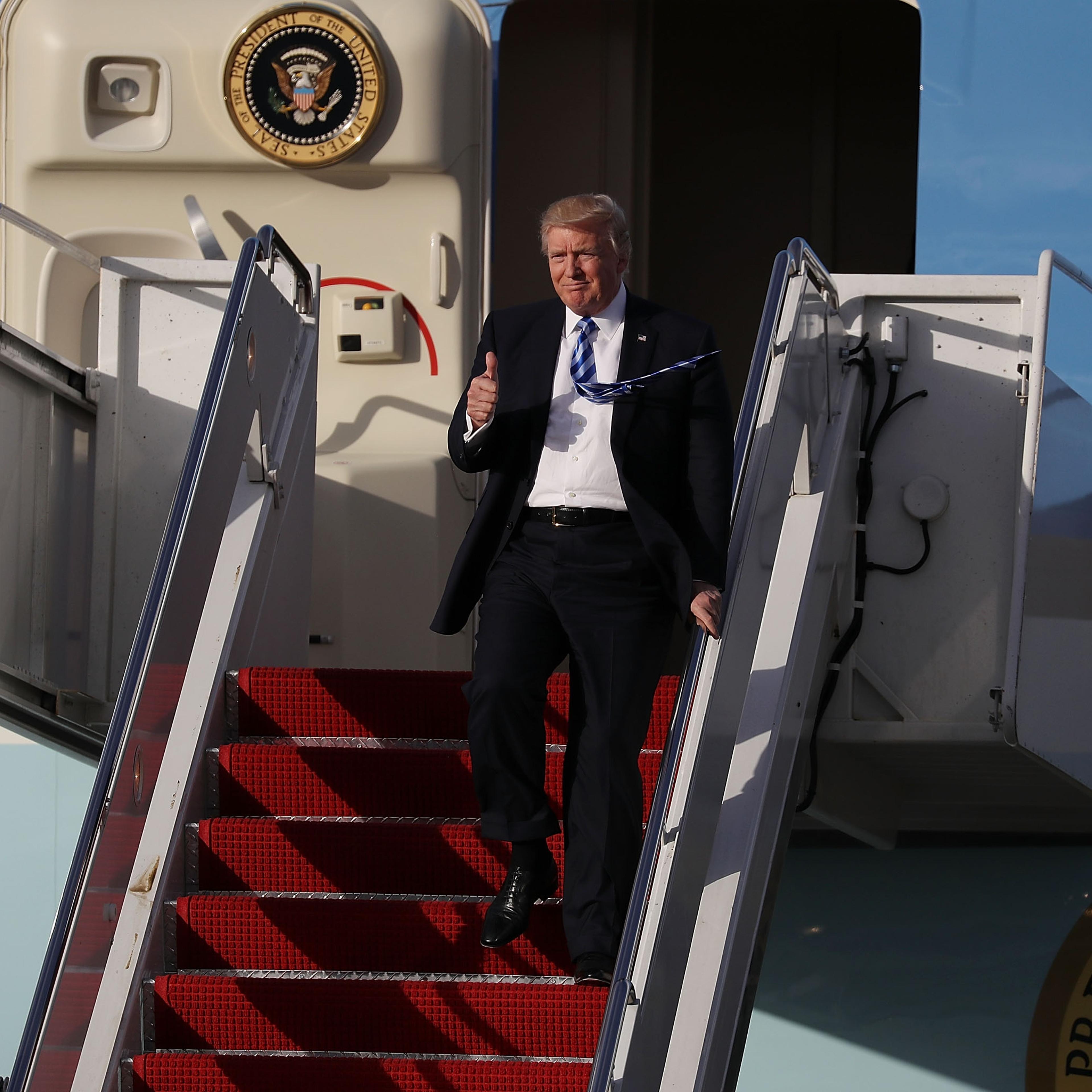 Donald Trump Arrives In West Palm Beach For Weekend At Mar-A-Lago Estate