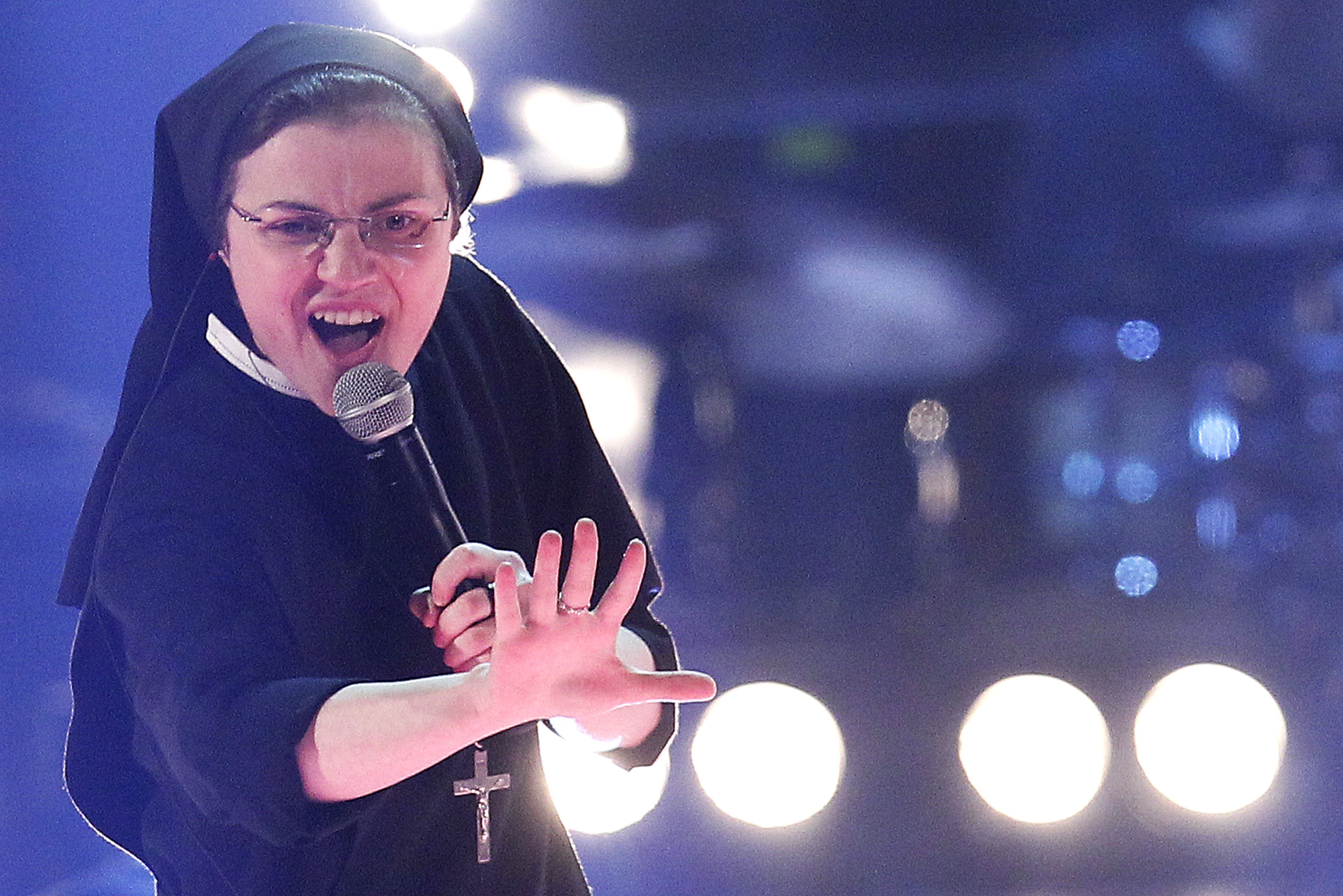 ITALY-MUSIC-RELIGION-NUN
