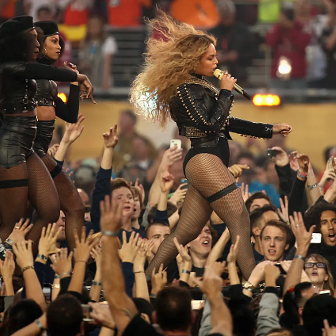 Beyonce (R) performs onstage during the Pepsi Super Bowl 50 Halftime Show at Levi's Stadium in Santa Clara, Calif., on Feb. 7, 2016,