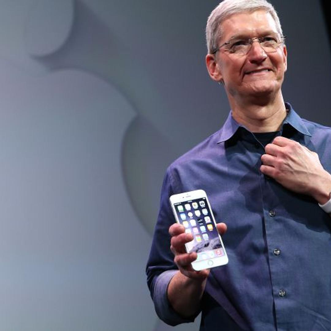 Apple Unveils iPhone 6