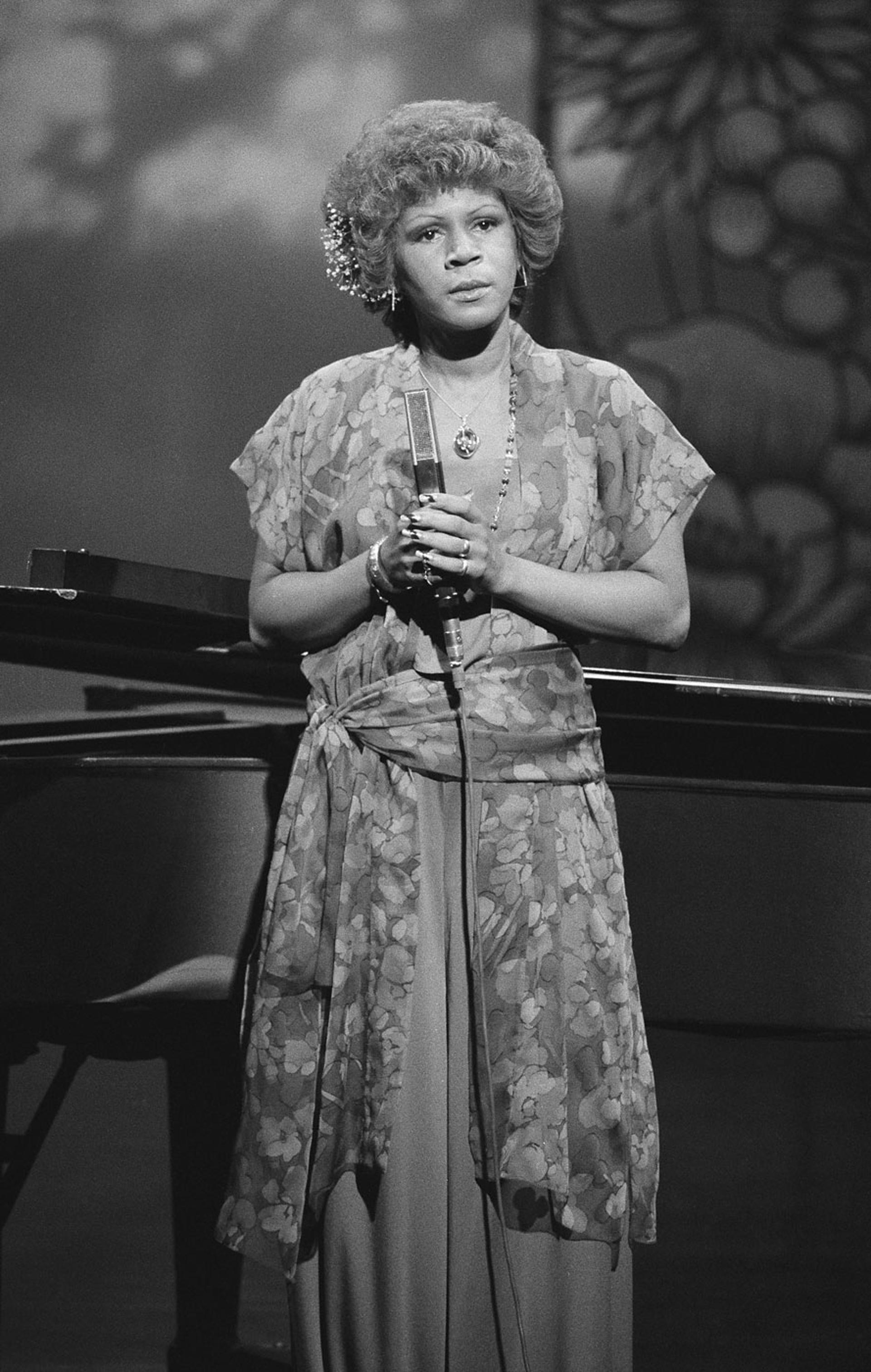 Minnie Riperton Cancer Breast Cancer Awareness Month: Celebrities with Cancer Helped Me