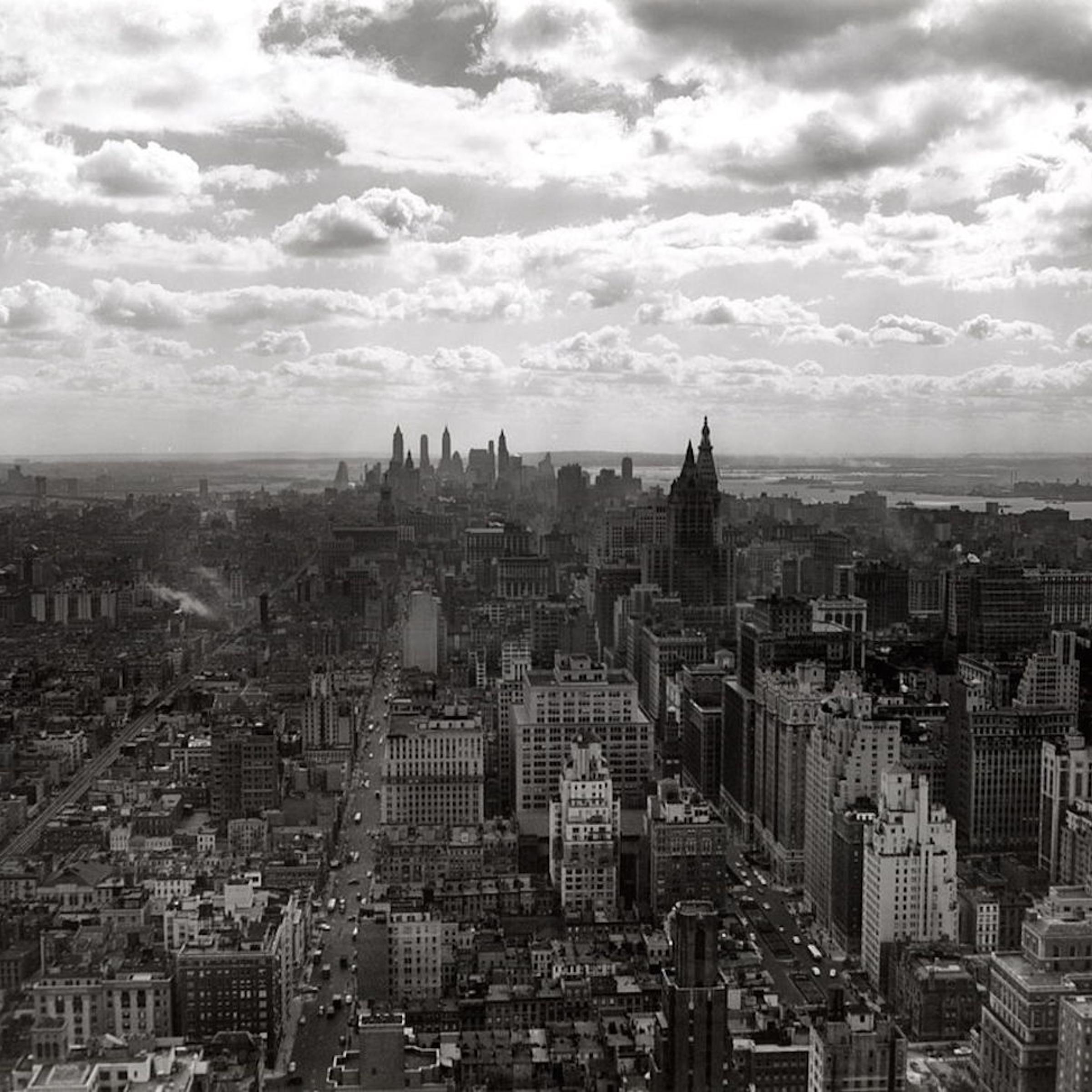 New York City Skyline Looking South To Downtown Fr