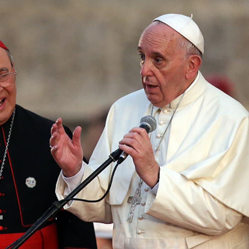 Pope Francis gestures as he makes a speech to youngsters following a visit to the Father Felix Varela cultural center on September 20, 2015 in Havana, Cuba.
