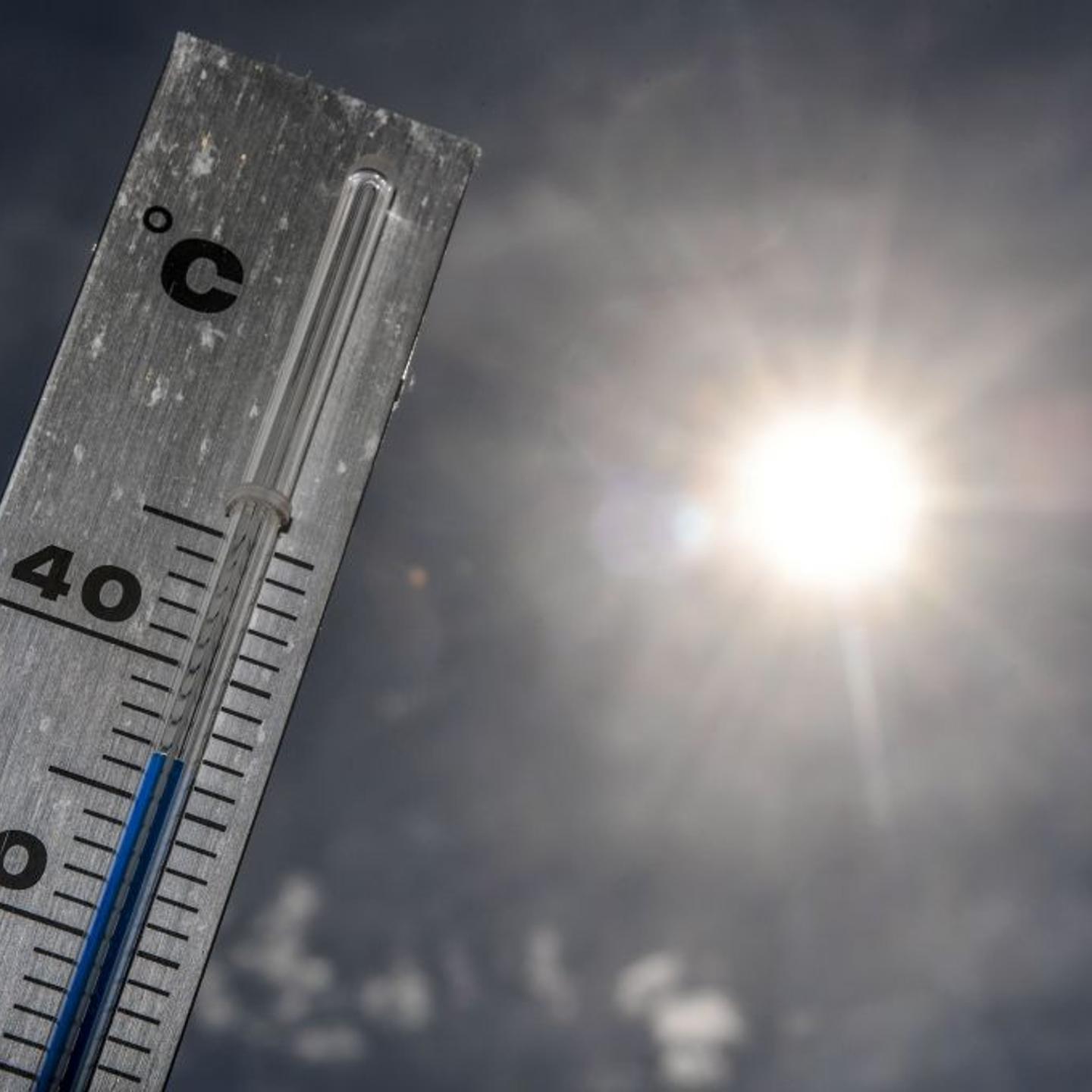 FRANCE-WEATHER-HEAT