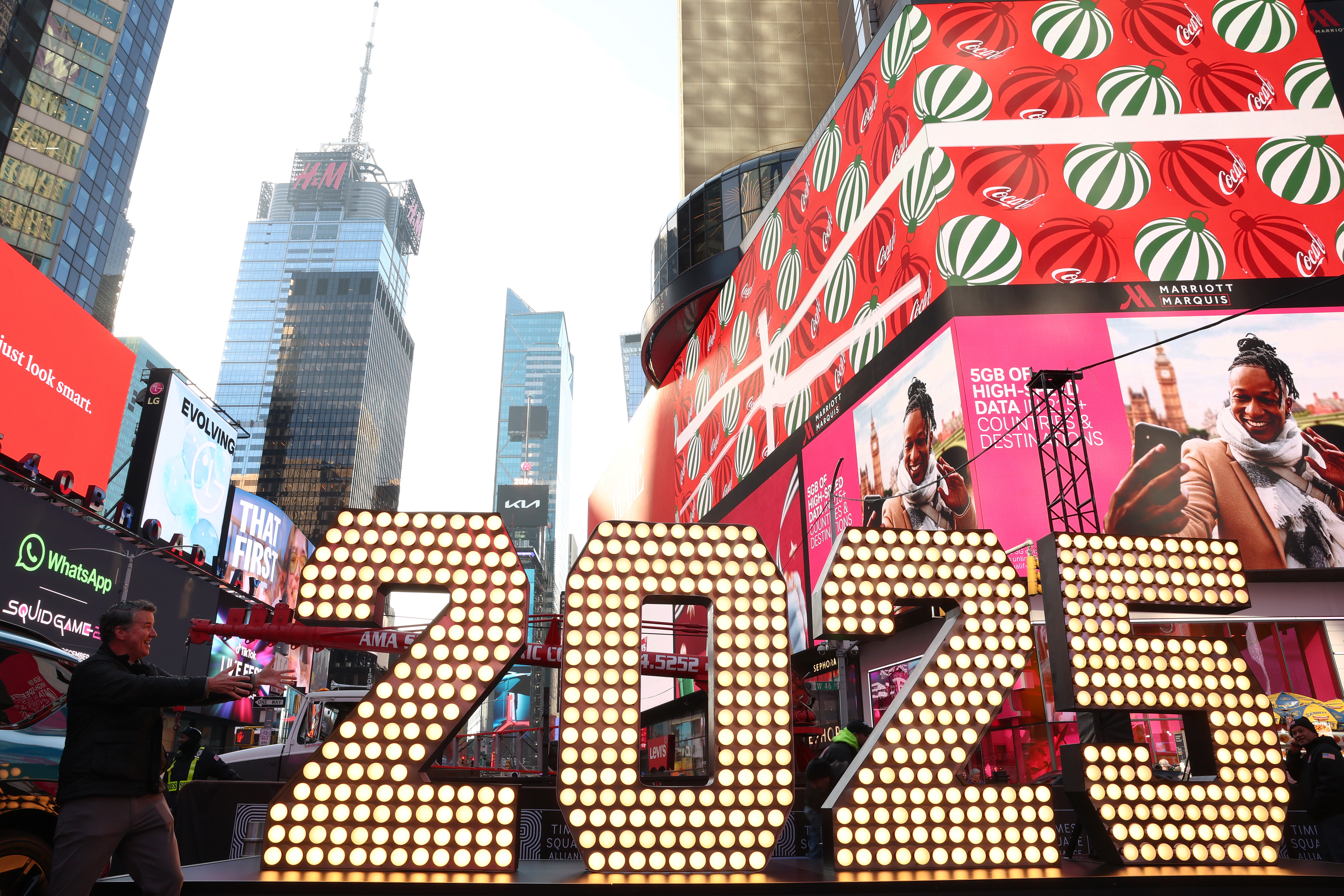 Times Square Numeral Arrival For New Year's Eve