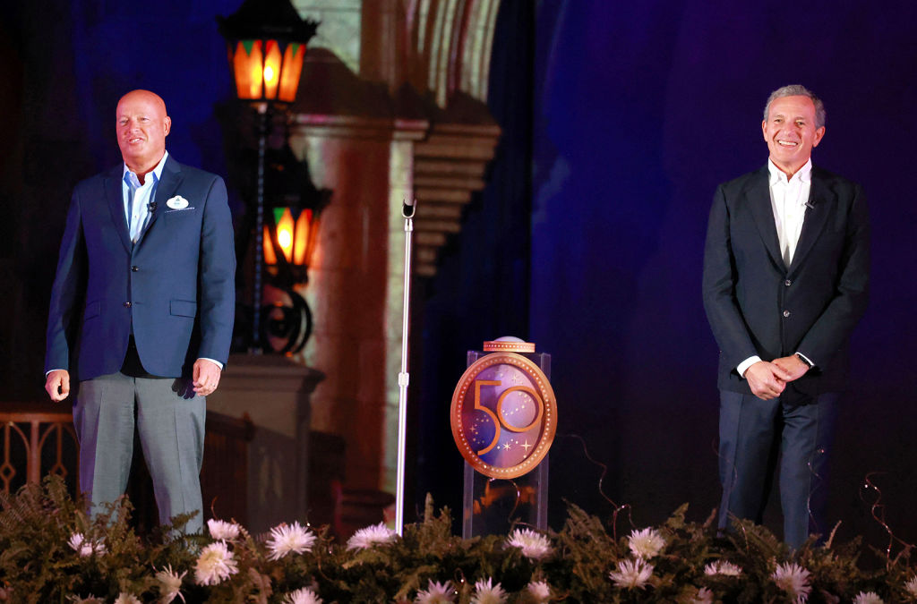 BIZ-DISNEY-CHAPEK-OS