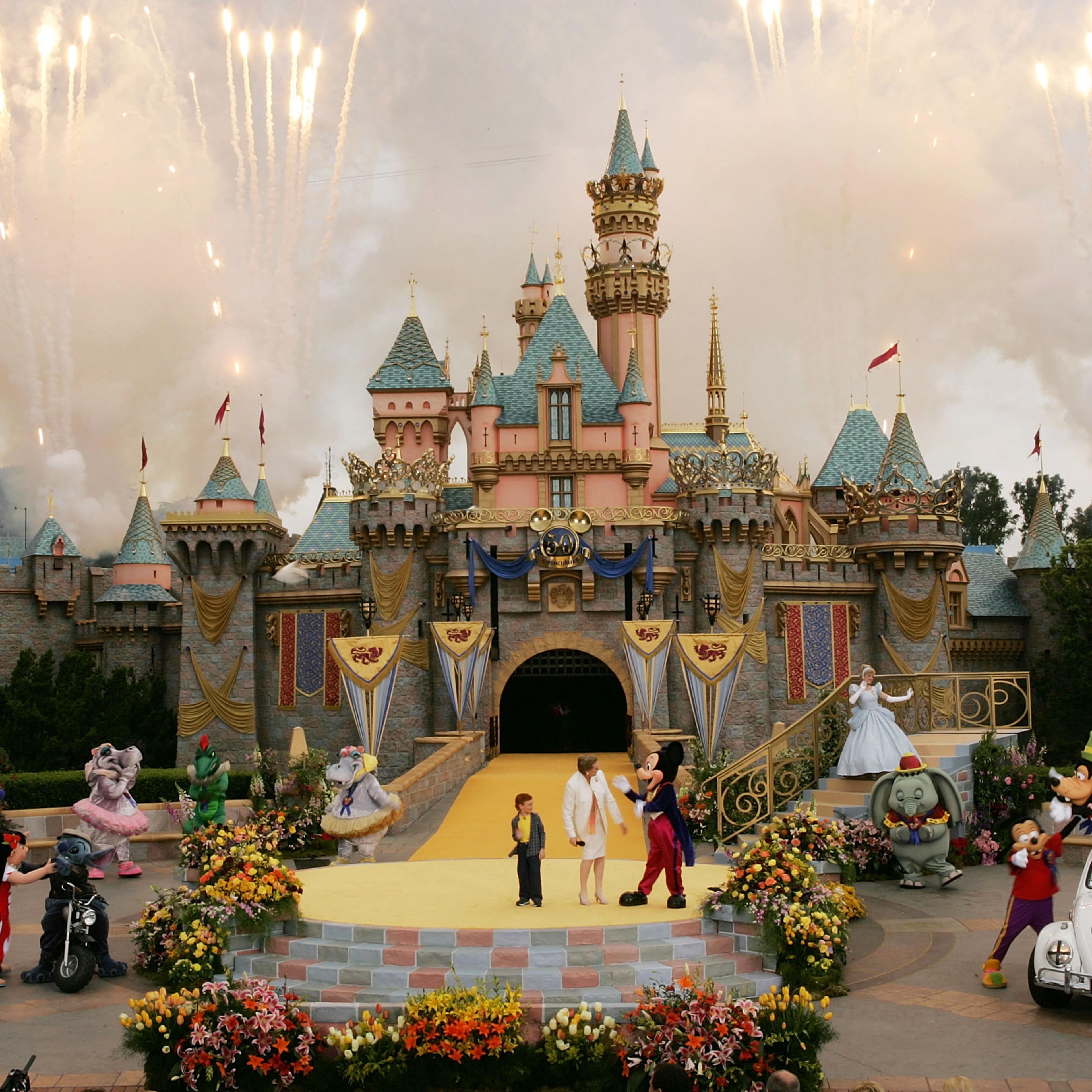 Disney Celebrates 50th Anniversary
