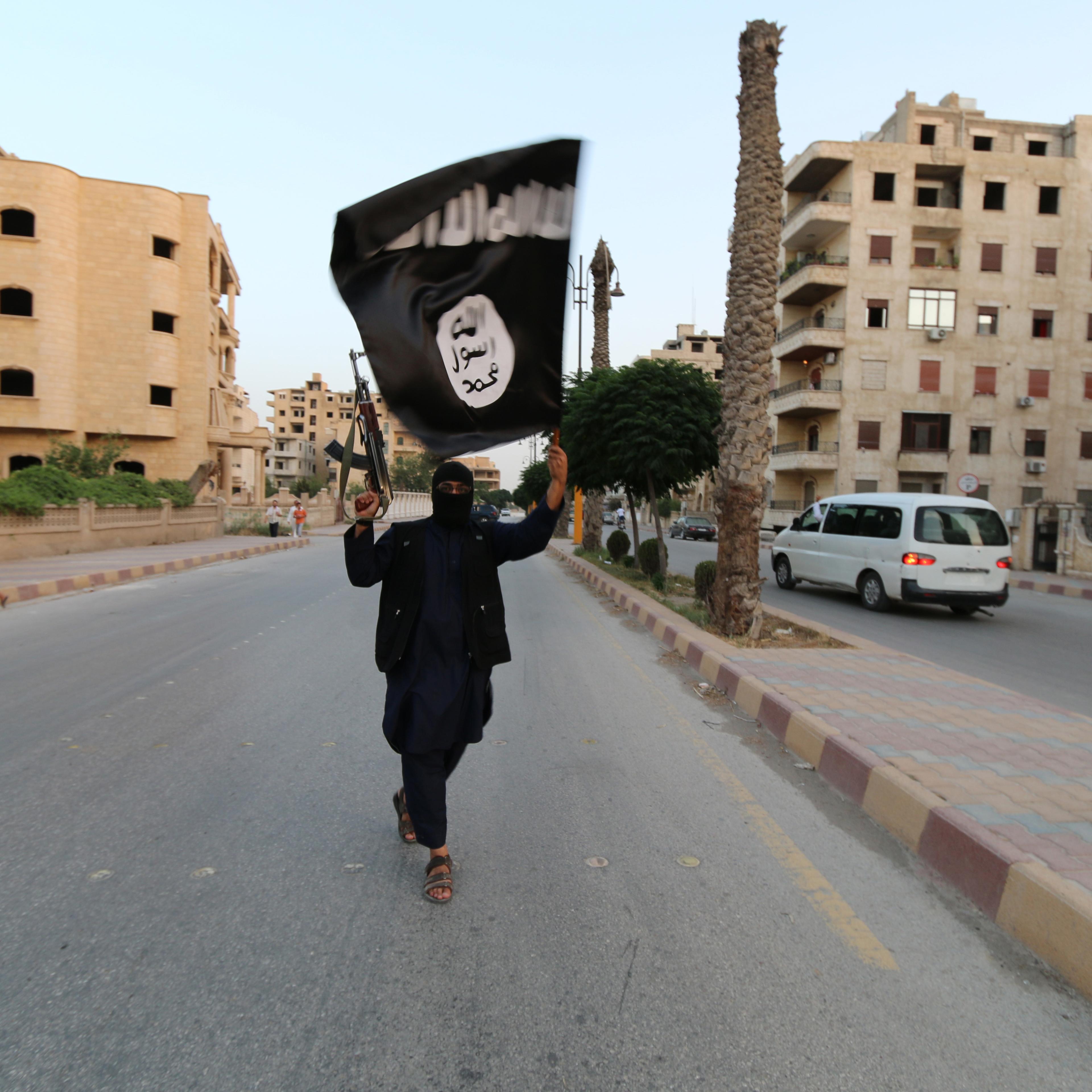 ISIS flag Raqqa