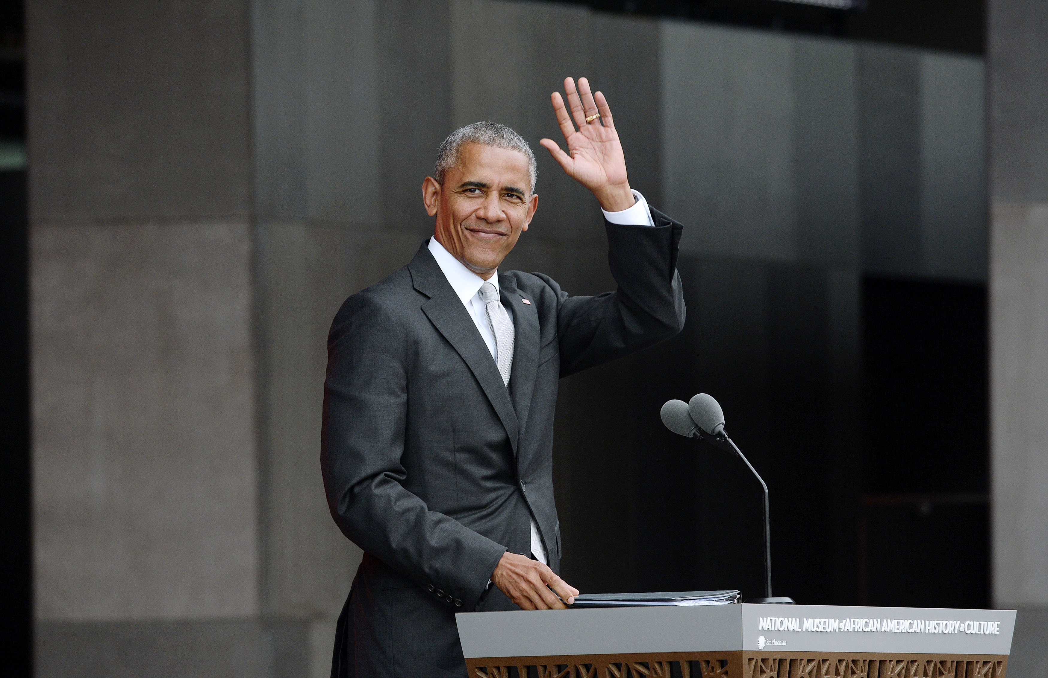 barack obama approval rating high
