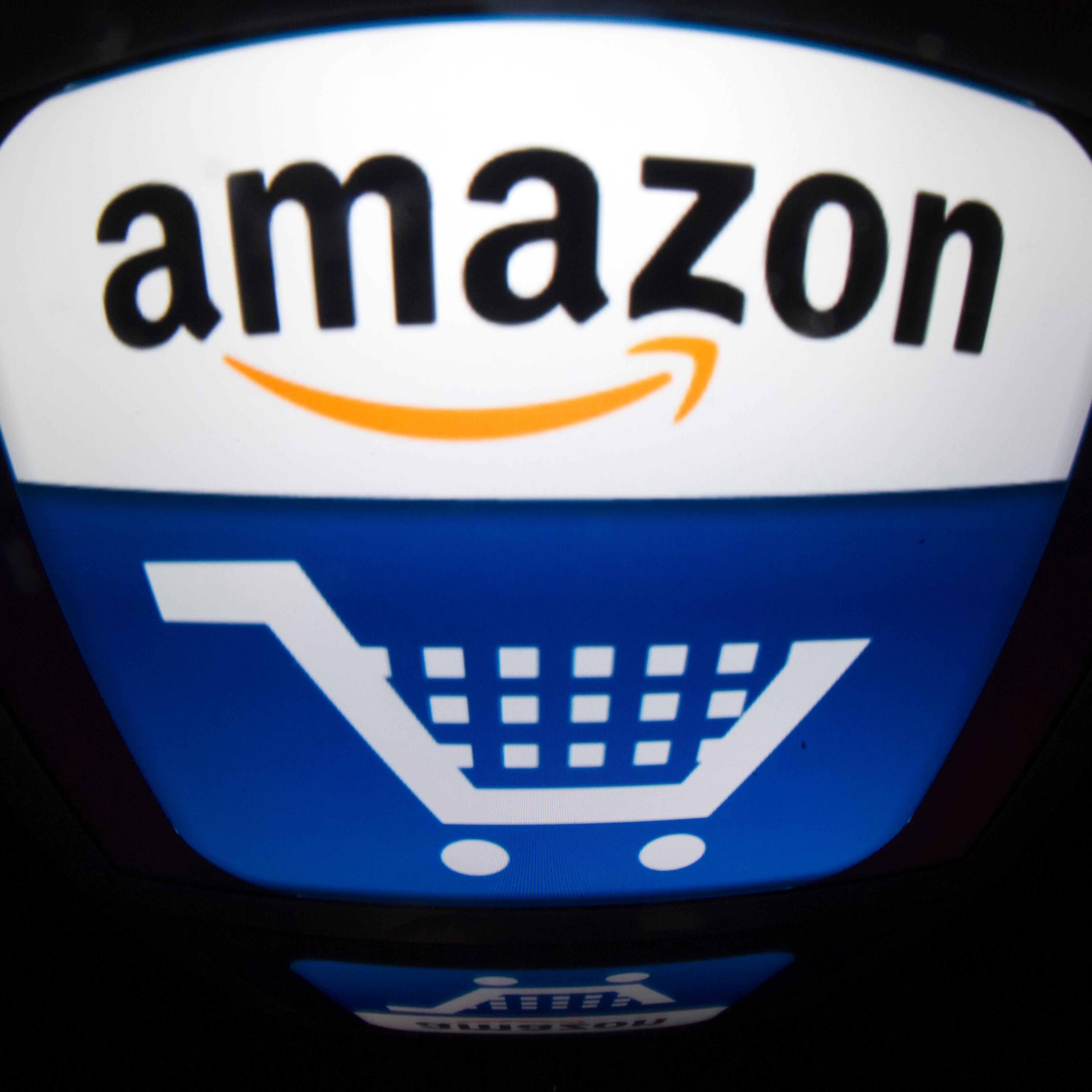 FRANCE-COMPANY-AMAZON-COMMERCE-TAXATION-BOOKS-BUSINESS