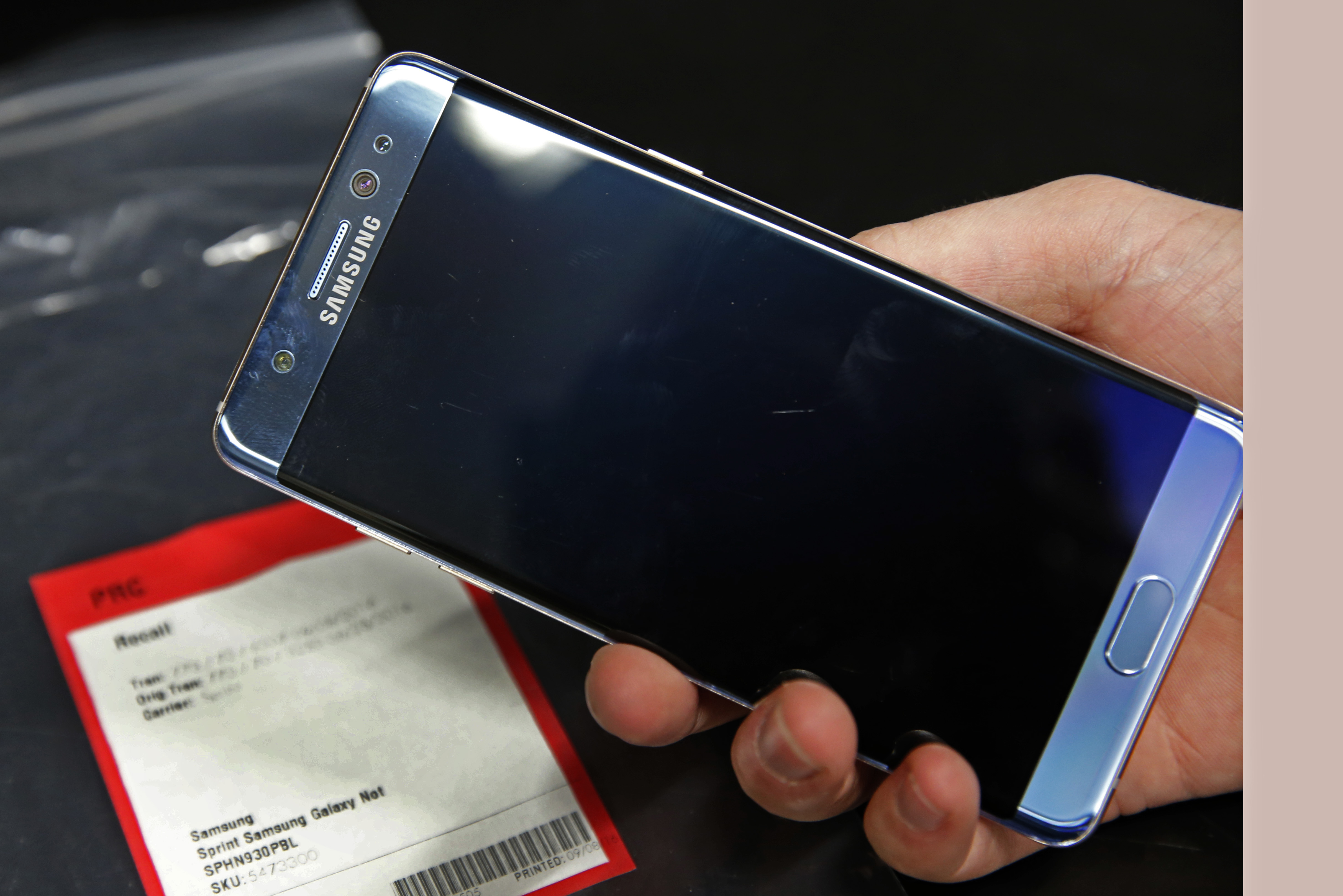 Consumer Product Safety Commission Announces Recall Of Samsung's New Galaxy Note 7