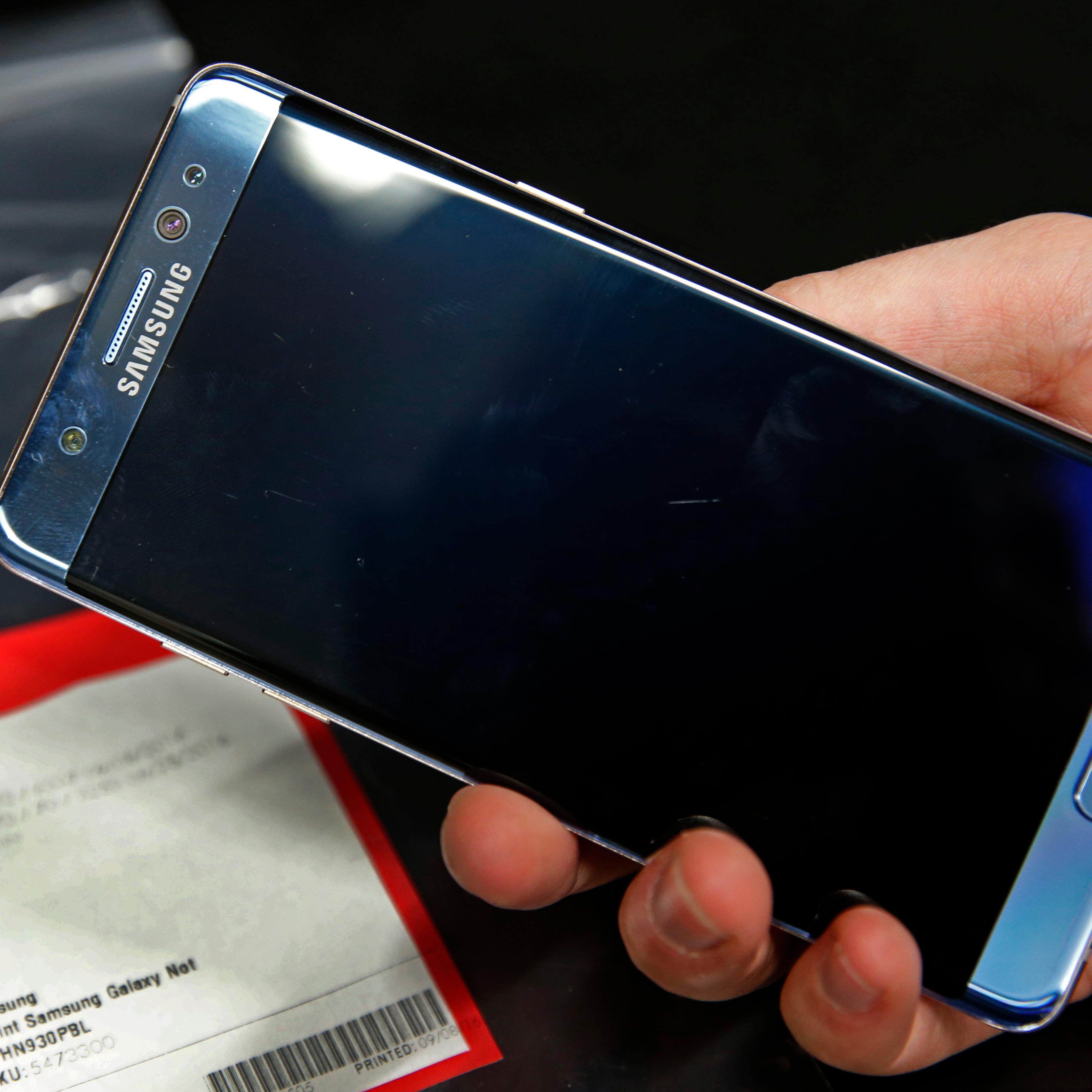 Consumer Product Safety Commission Announces Recall Of Samsung's New Galaxy Note 7