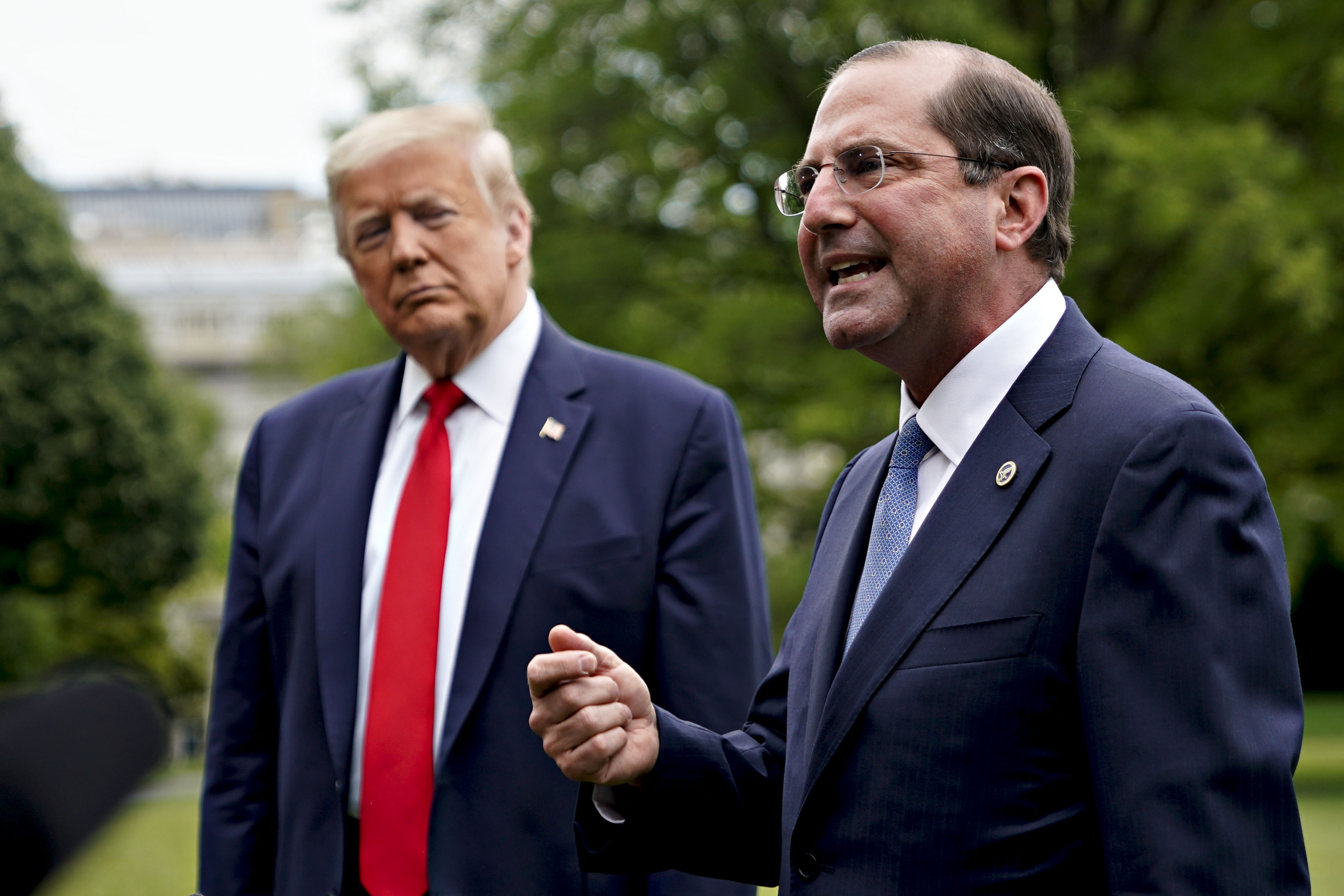 Alex Azar and President Trump