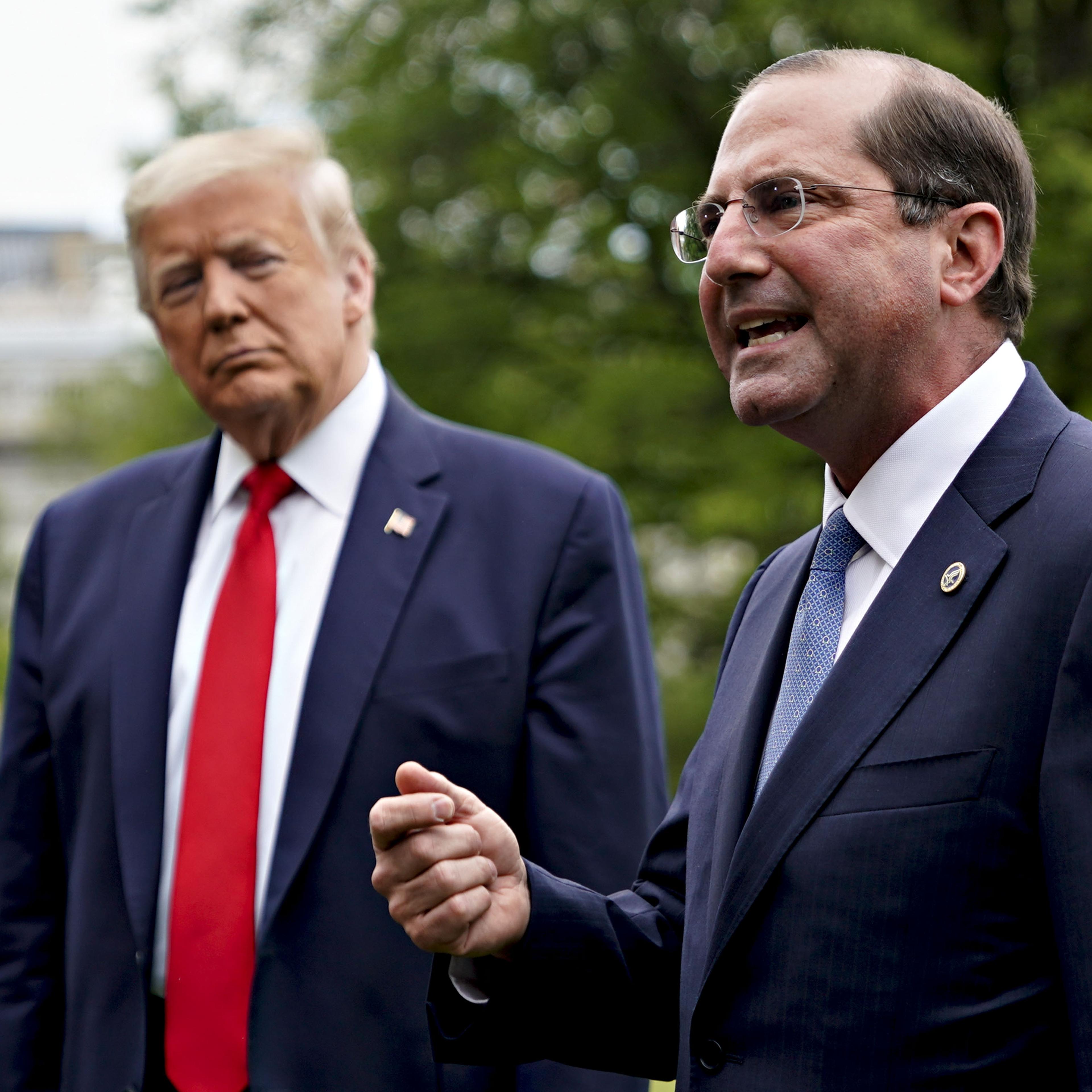 Alex Azar and President Trump