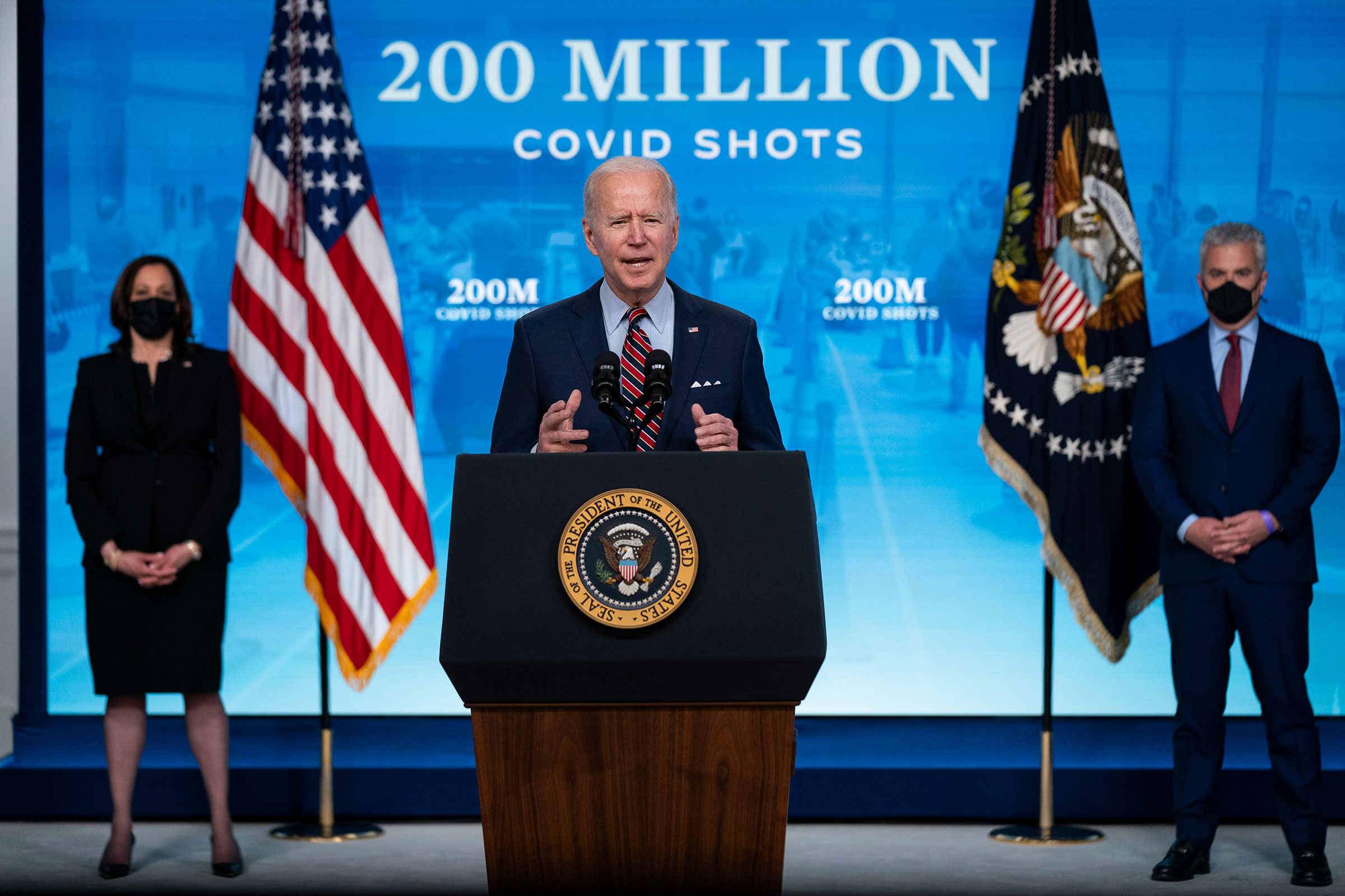 Joe Biden,Jeff Zients,Kamala Harris