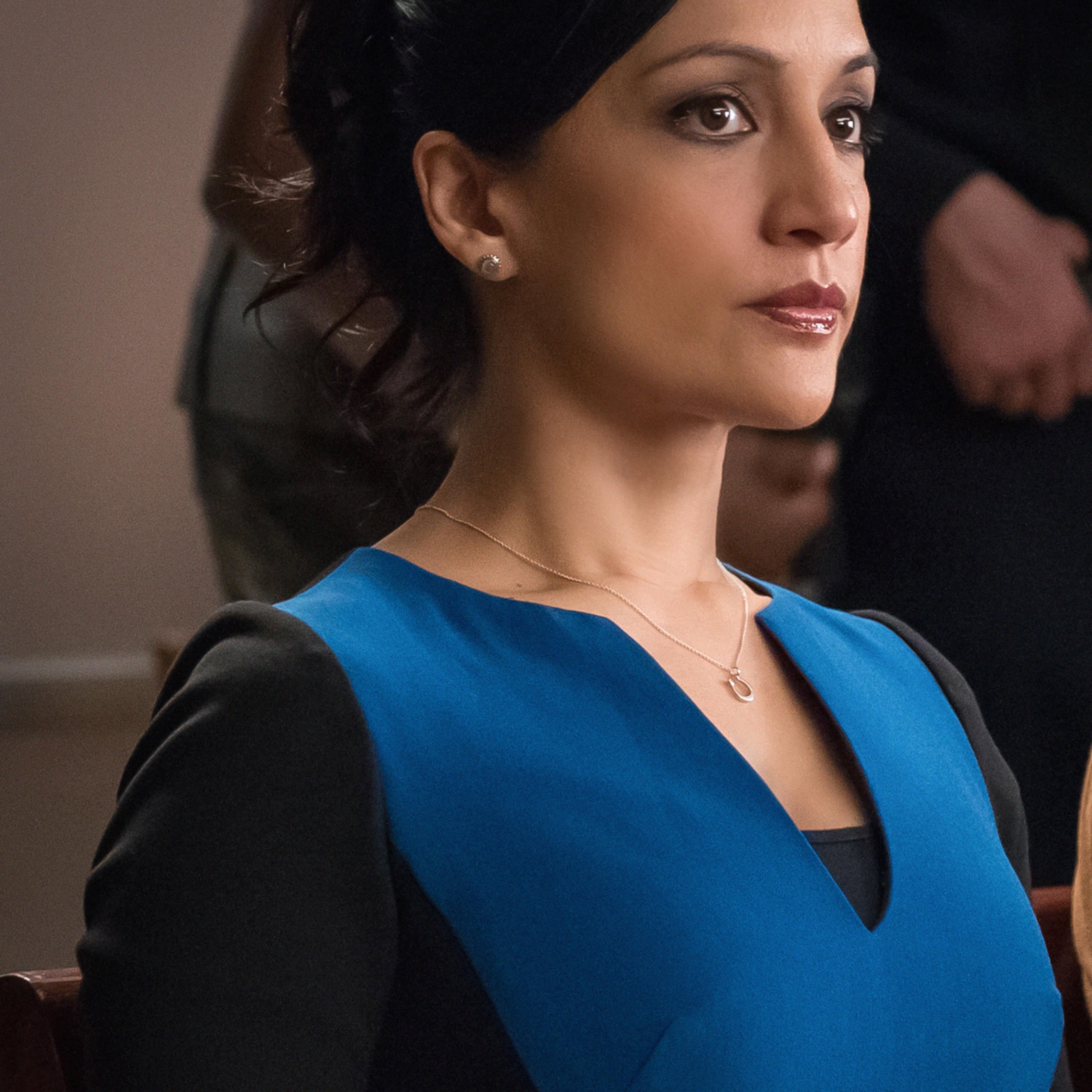 "Message Discipline" -- While preparing his case against Cary, Finn discovers a potentially devastating piece of evidence, which could have ramifications for Alicia and Peter. Meanwhile, Eli becomes wary when a new prospective candidate emerges in the r