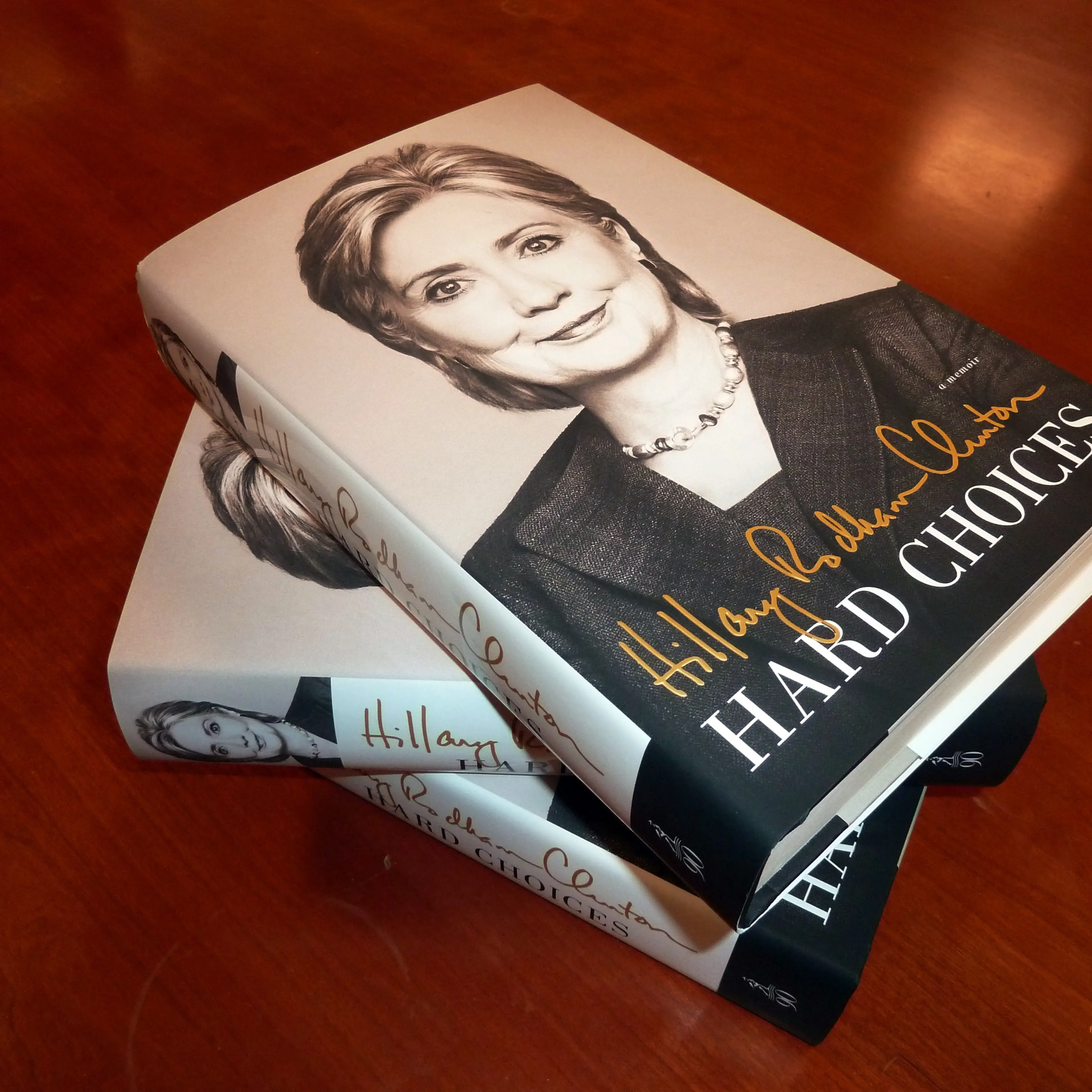 US-POLITICS-CLINTON-BOOK-ILLUSTRATION