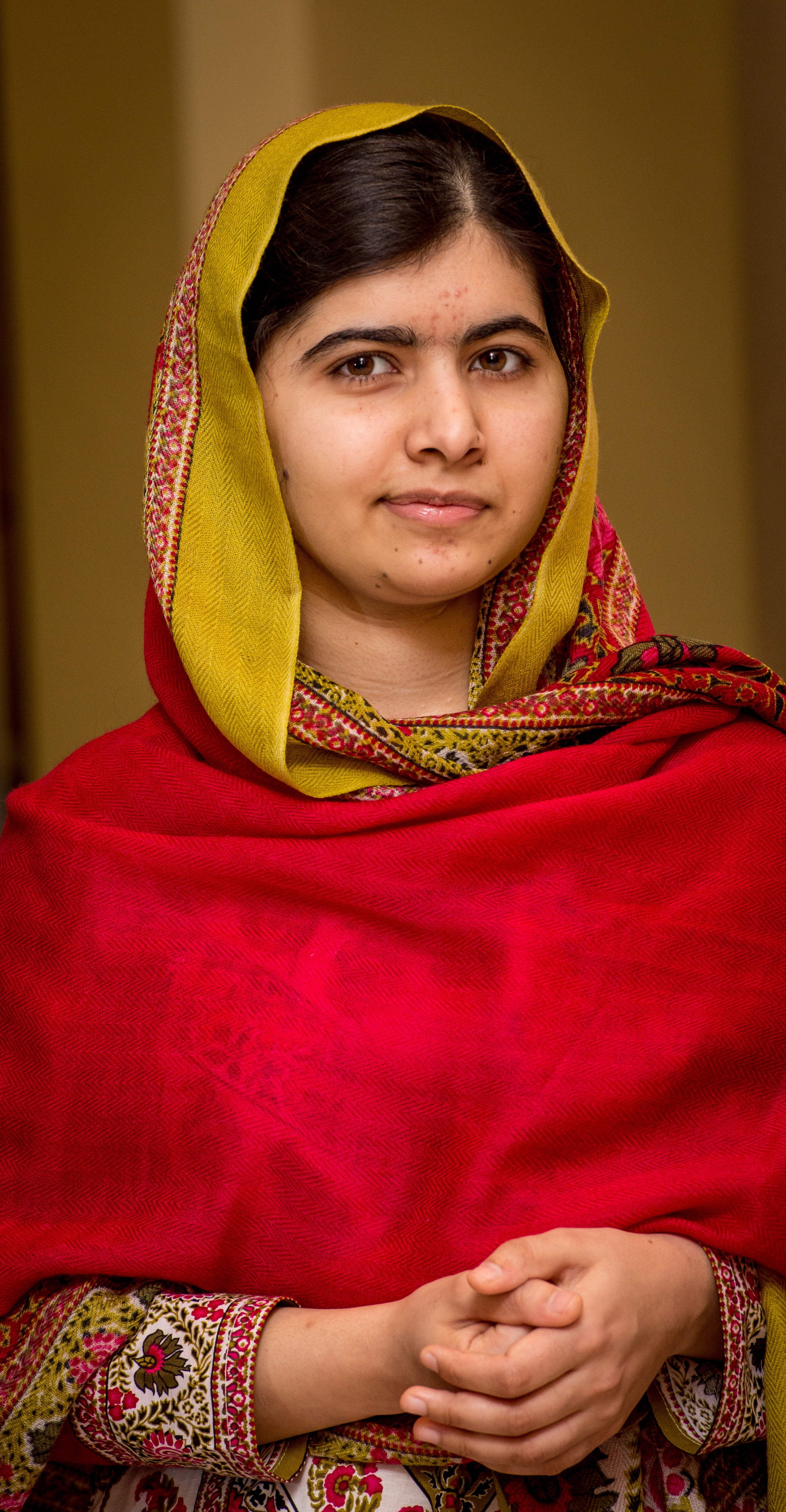 Malala Yousafzai Unveils Her Official Portrait By Nasser Azam
