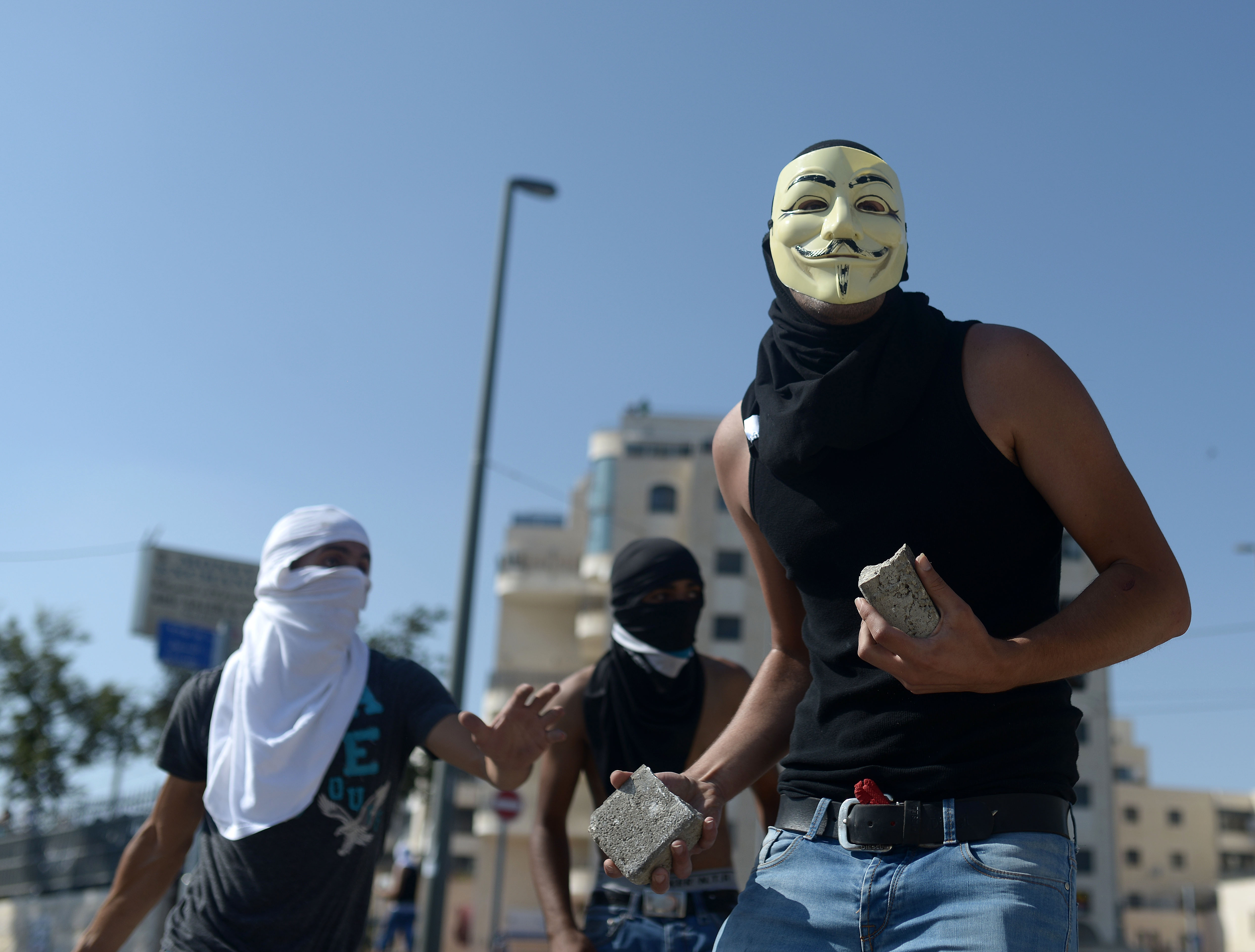 Clashes over slain Palestinian teen in Jerusalem