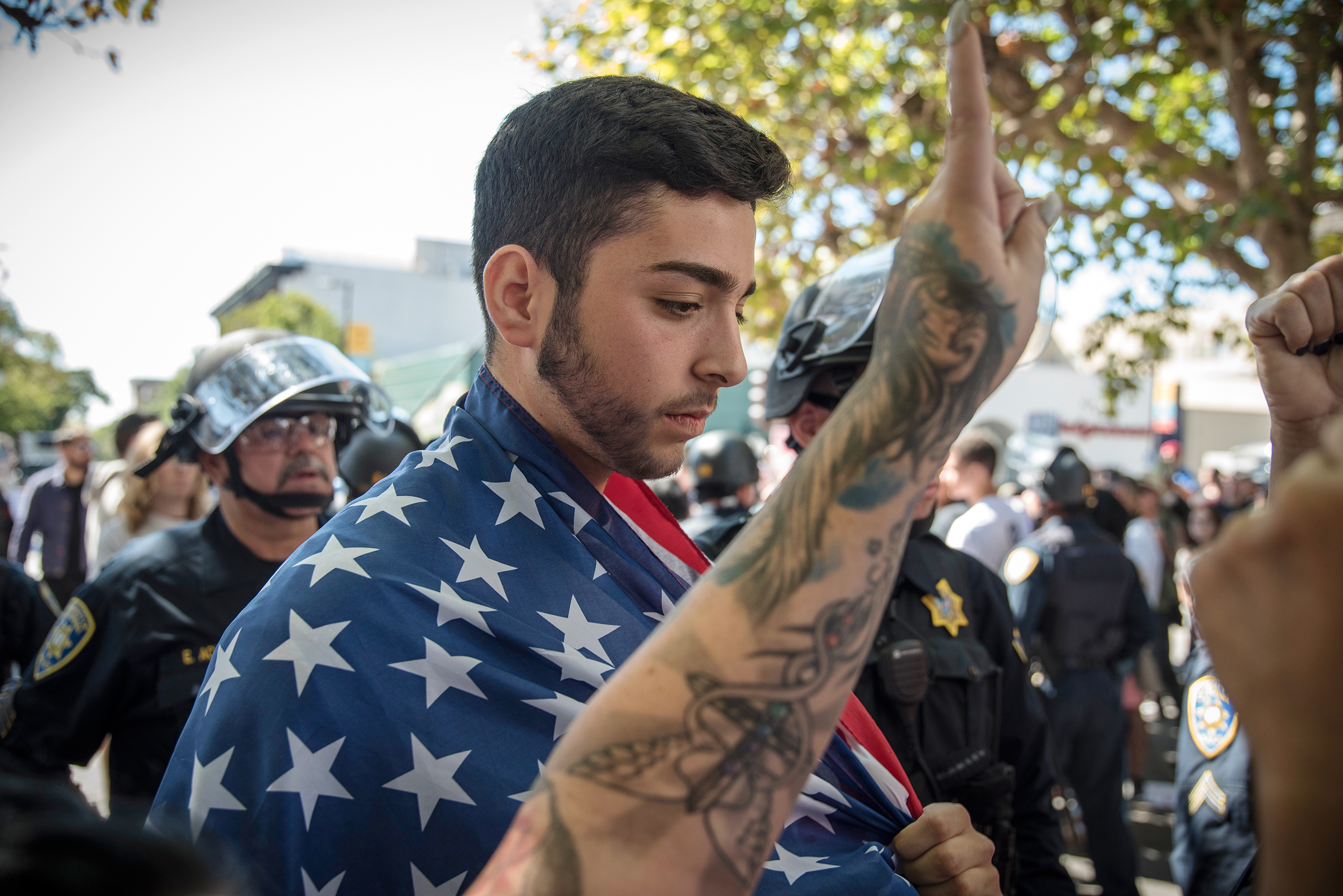 Demonstrators showed up to both support and oppose an appearance by right-wing provocateur Milo Yiannopoulos