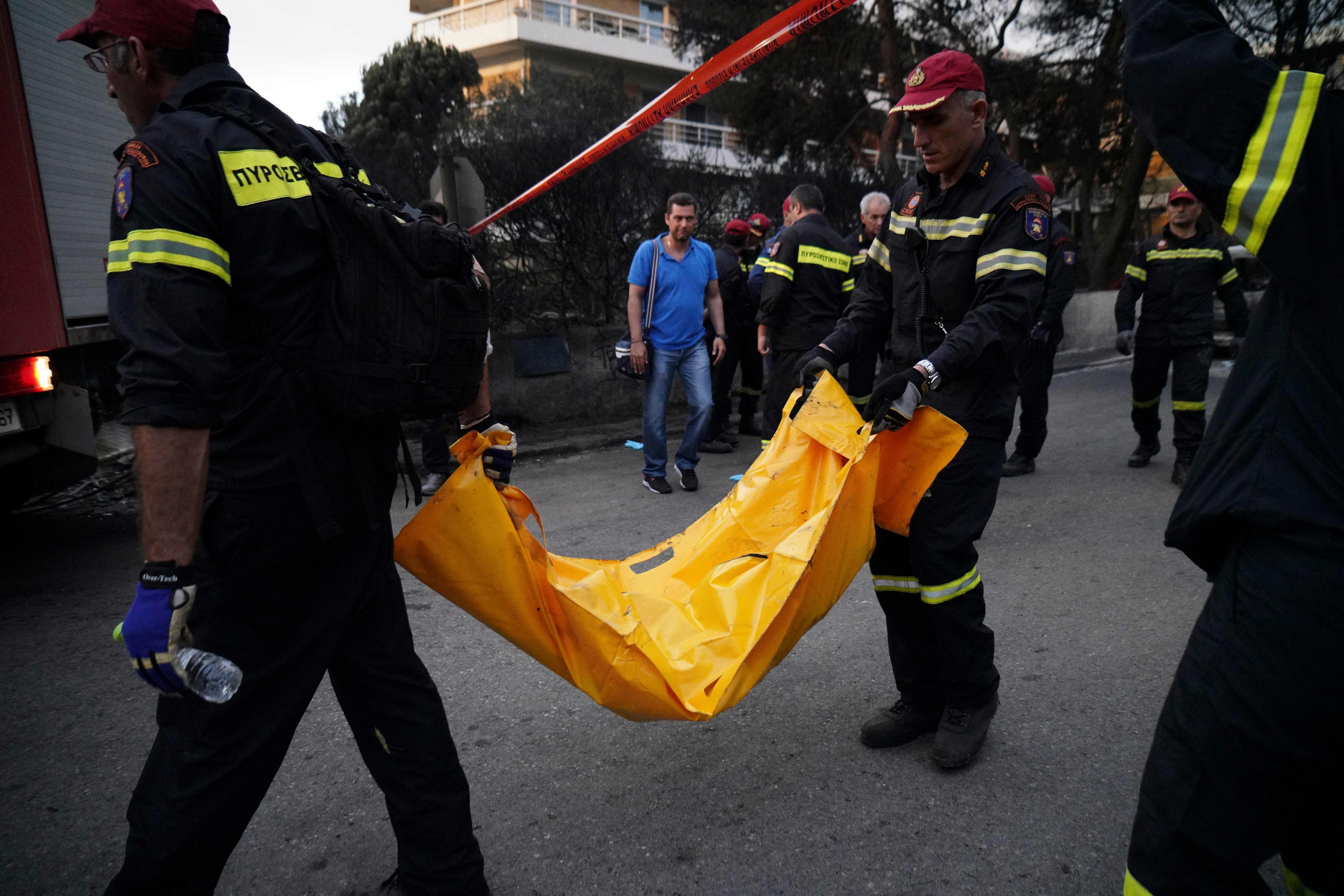 TOPSHOT-GREECE-FIRE