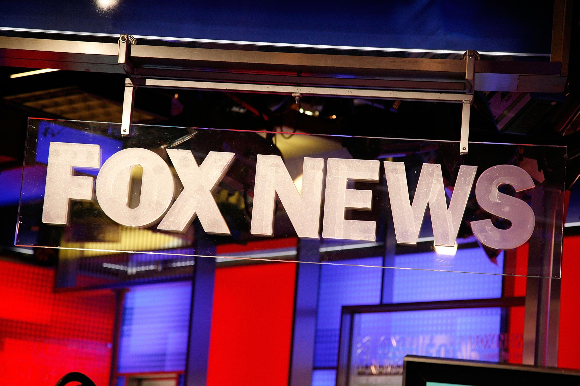 Fox Neg FOX Fires Contributor Who Called Kavanaugh Accusers 'Skanks'