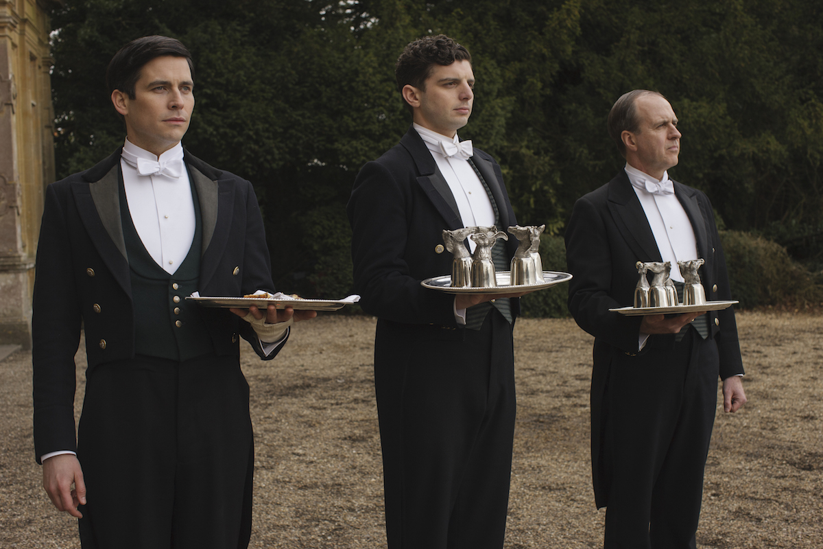 Downton Abbey | Series SixWe return to the sumptuous setting of Downton Abbey for the sixth and final season of this internationally acclaimed hit drama series. As our time with the Crawleys begins to draw to a close, we see what will finally become of t