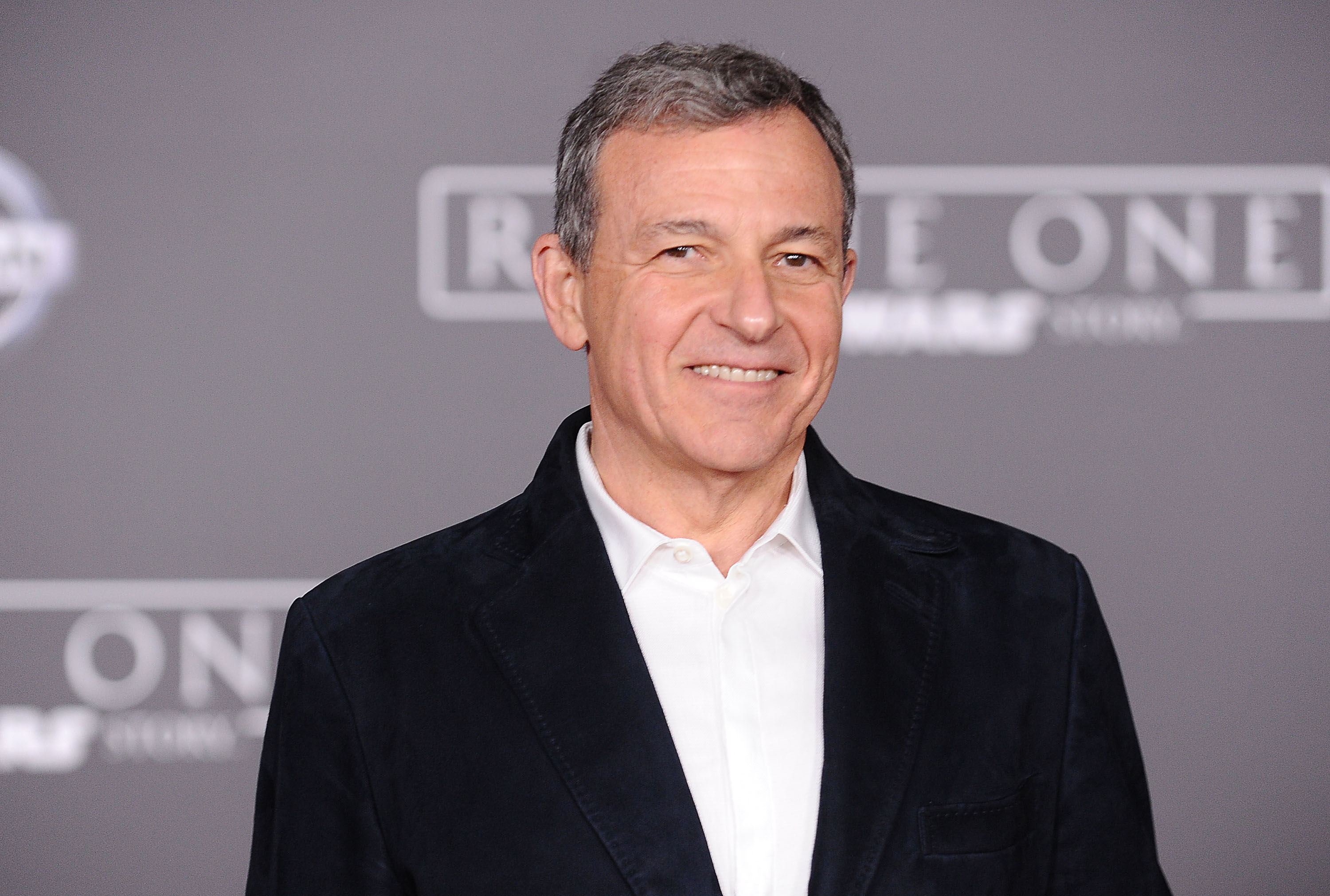 Premiere Of Walt Disney Pictures And Lucasfilm's "Rogue One: A Star Wars Story" - Arrivals