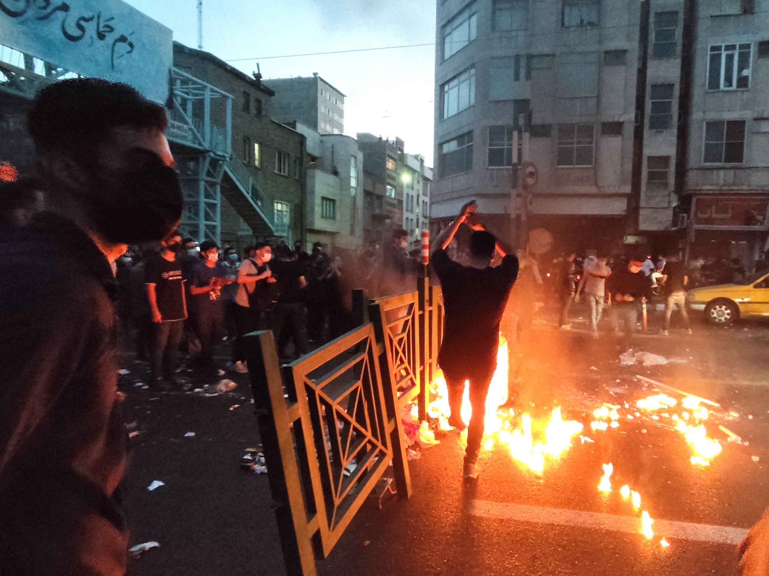 TOPSHOT-IRAN-PROTEST-WOMEN-RIGHTS
