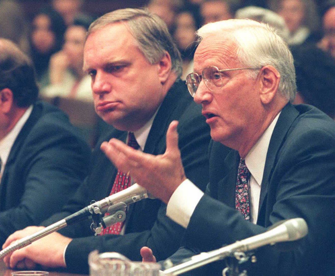 Former FBI Director William Sessions(R) testifies
