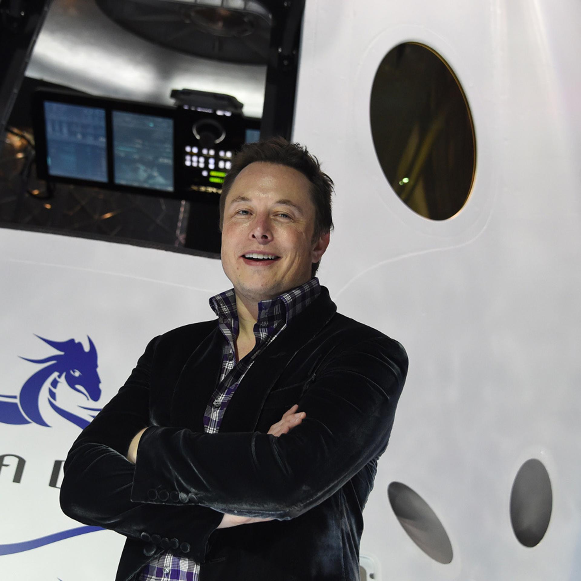 Elon Musk SpaceX Dragon