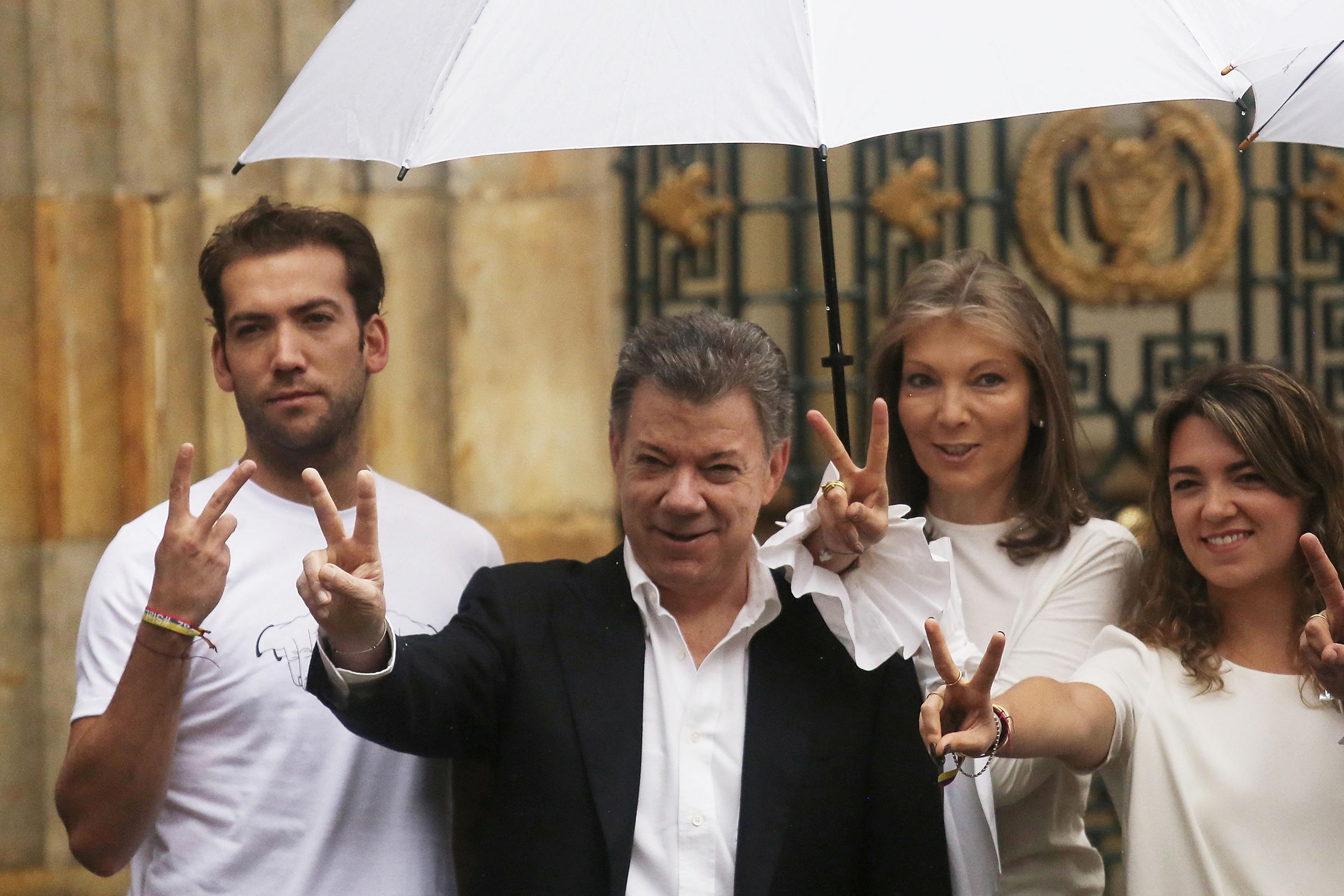 colombia-usa-peace-santos-mario-tama