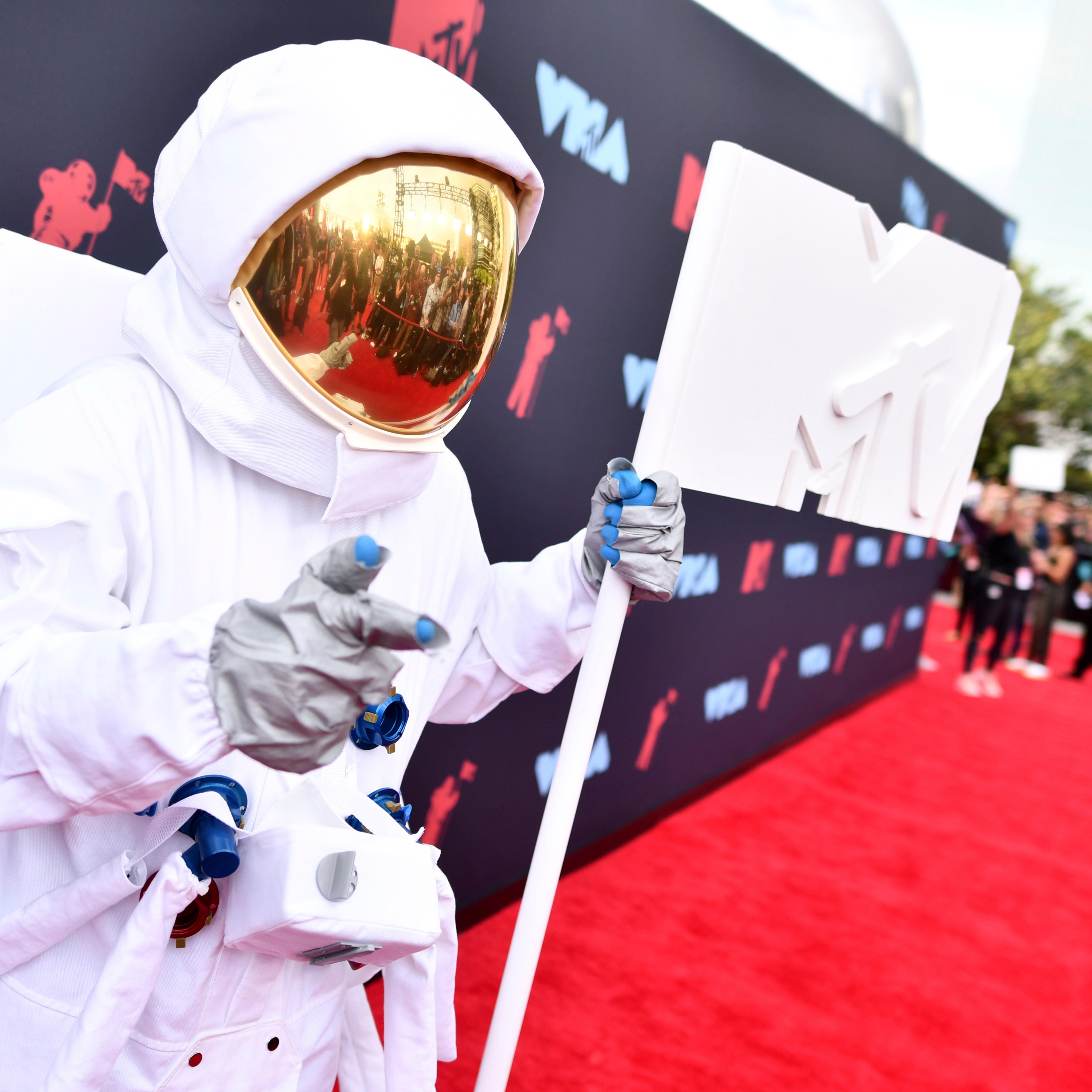Protesters Arrested Outside MTV VMAs in Newark