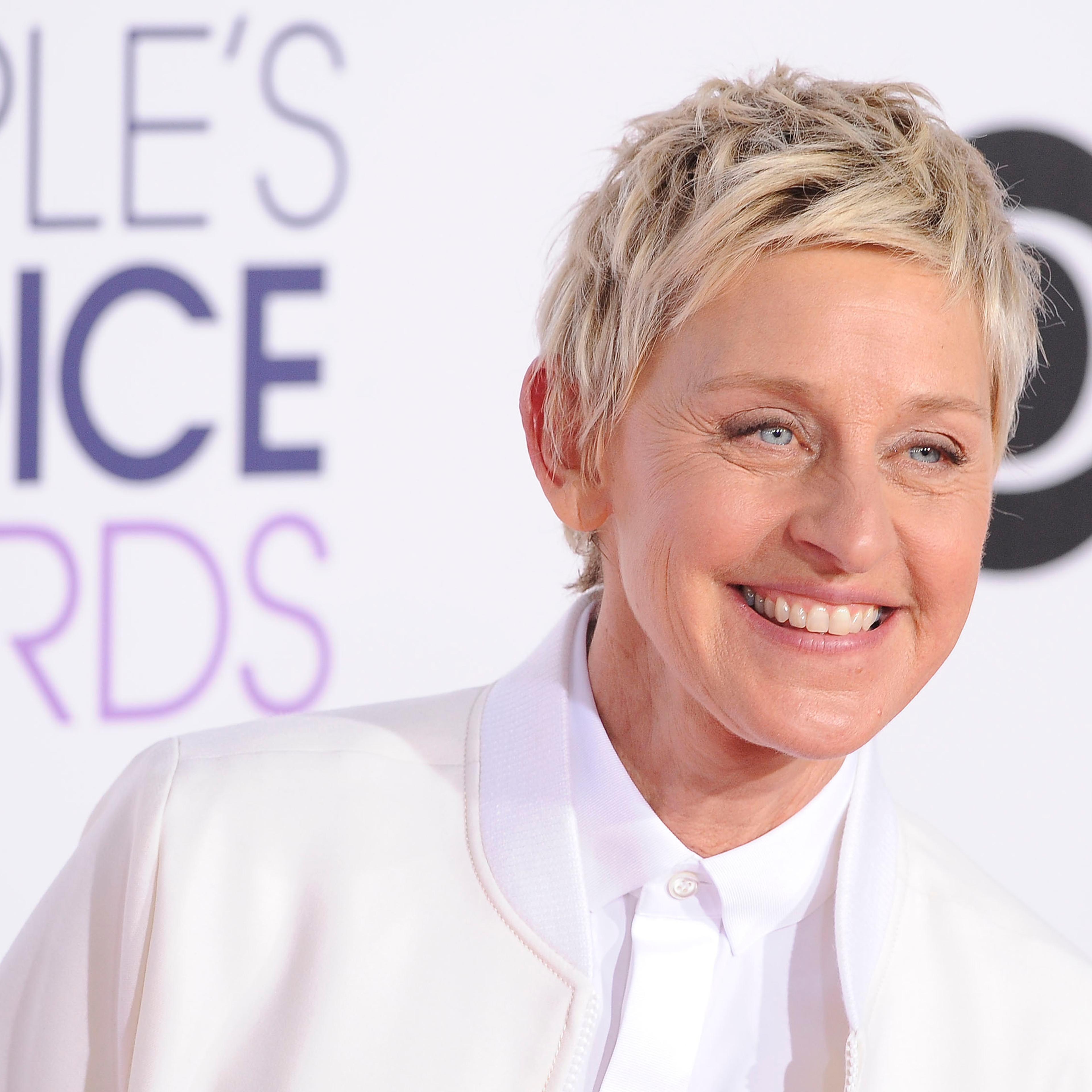 2015 People's Choice Awards - Arrivals