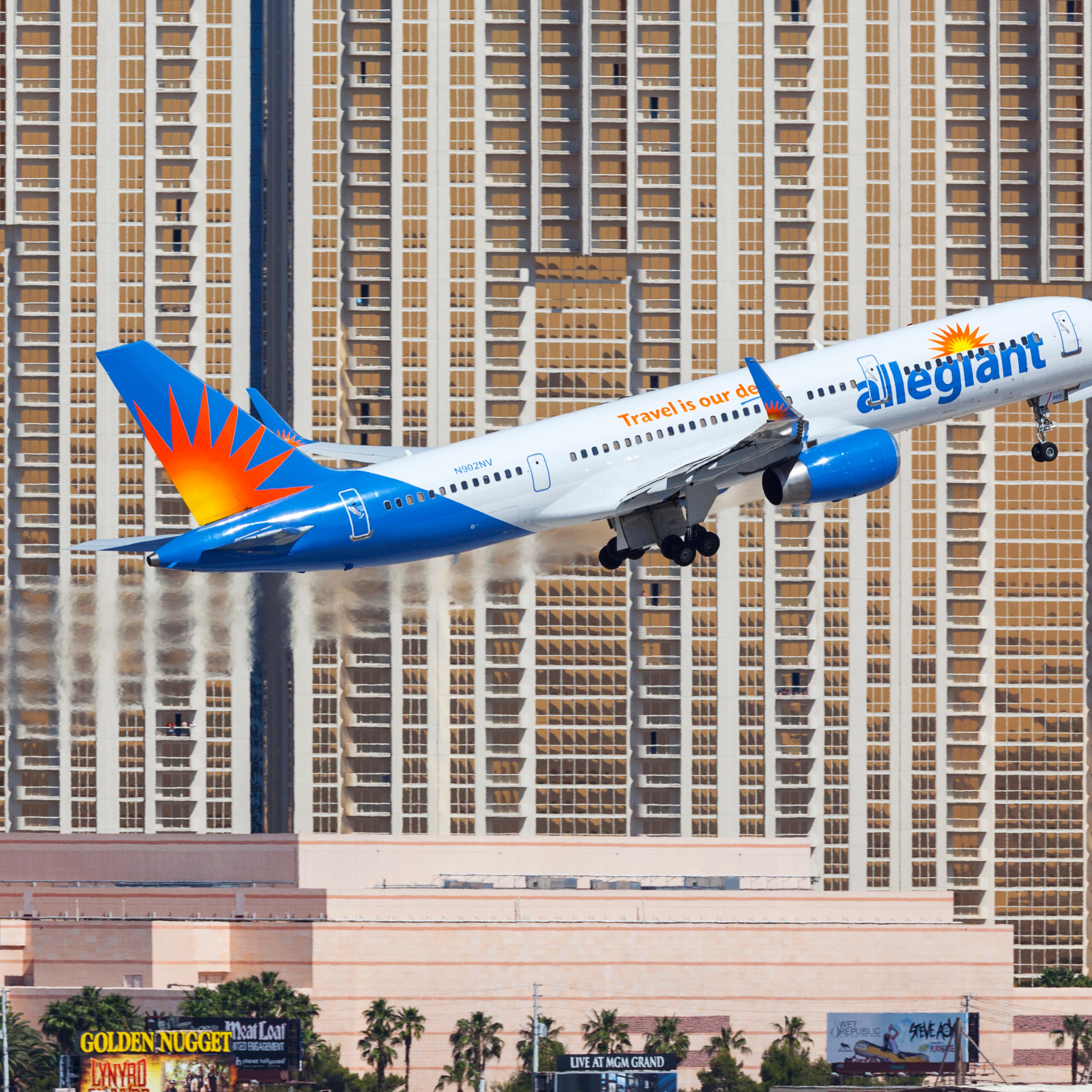 Allegiant Air 757 Las Vegas.