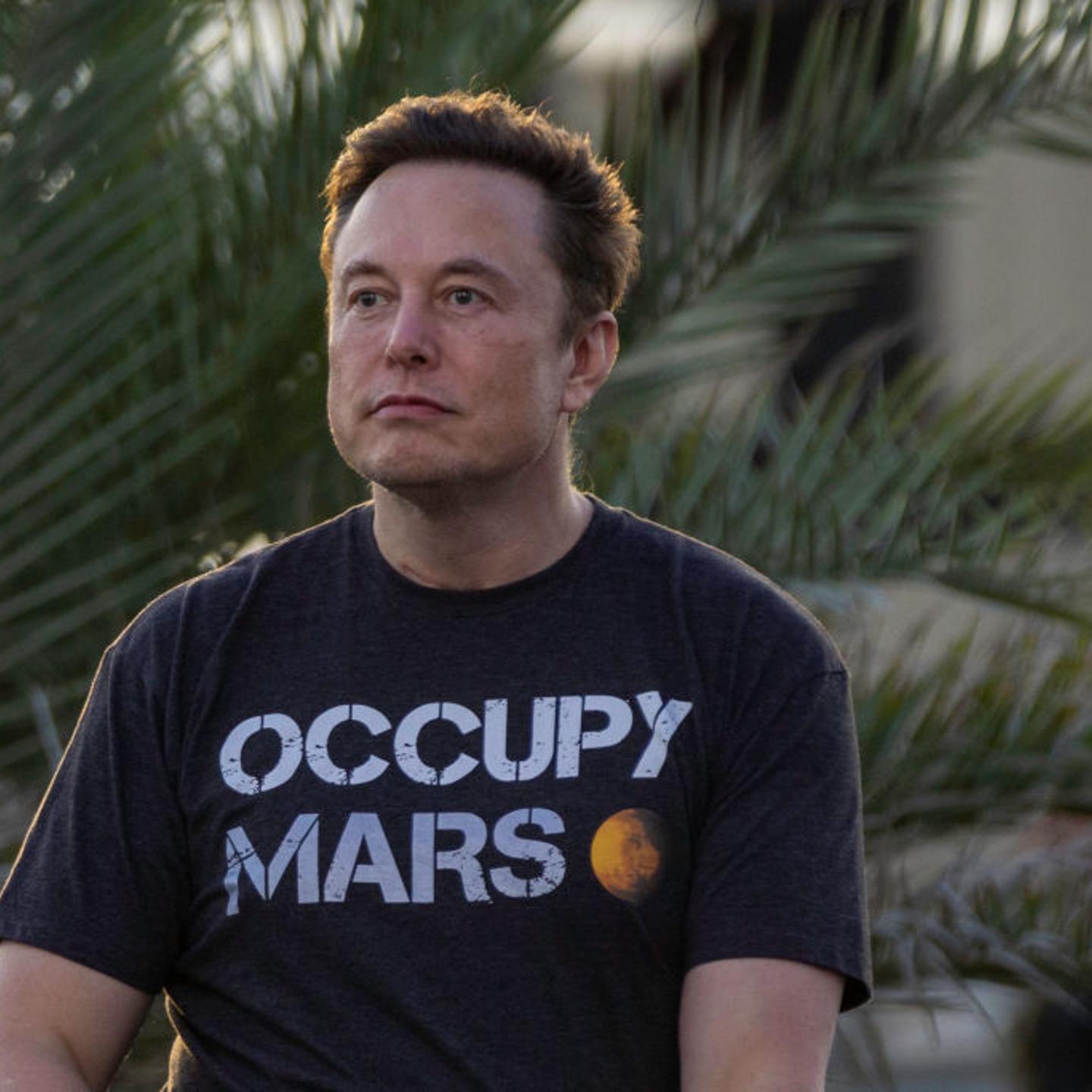 SpaceX And T-Mobile Hold Joint Event In Texas