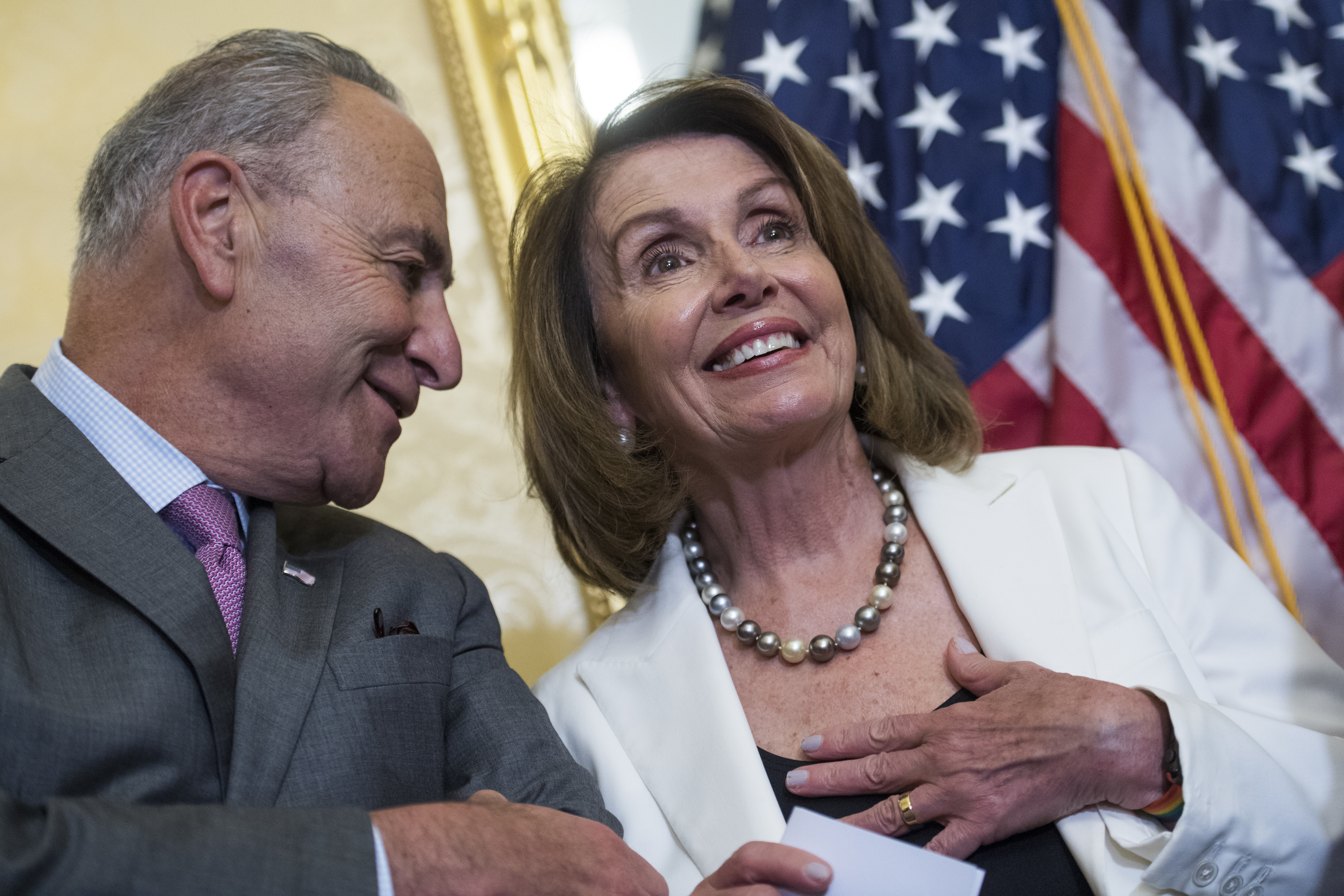 chuck schumer hot mic donald trump likes me