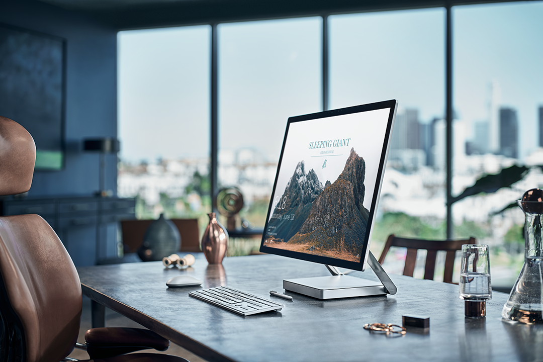 Microsoft Surface Studio: Hands On With the iMac Rival